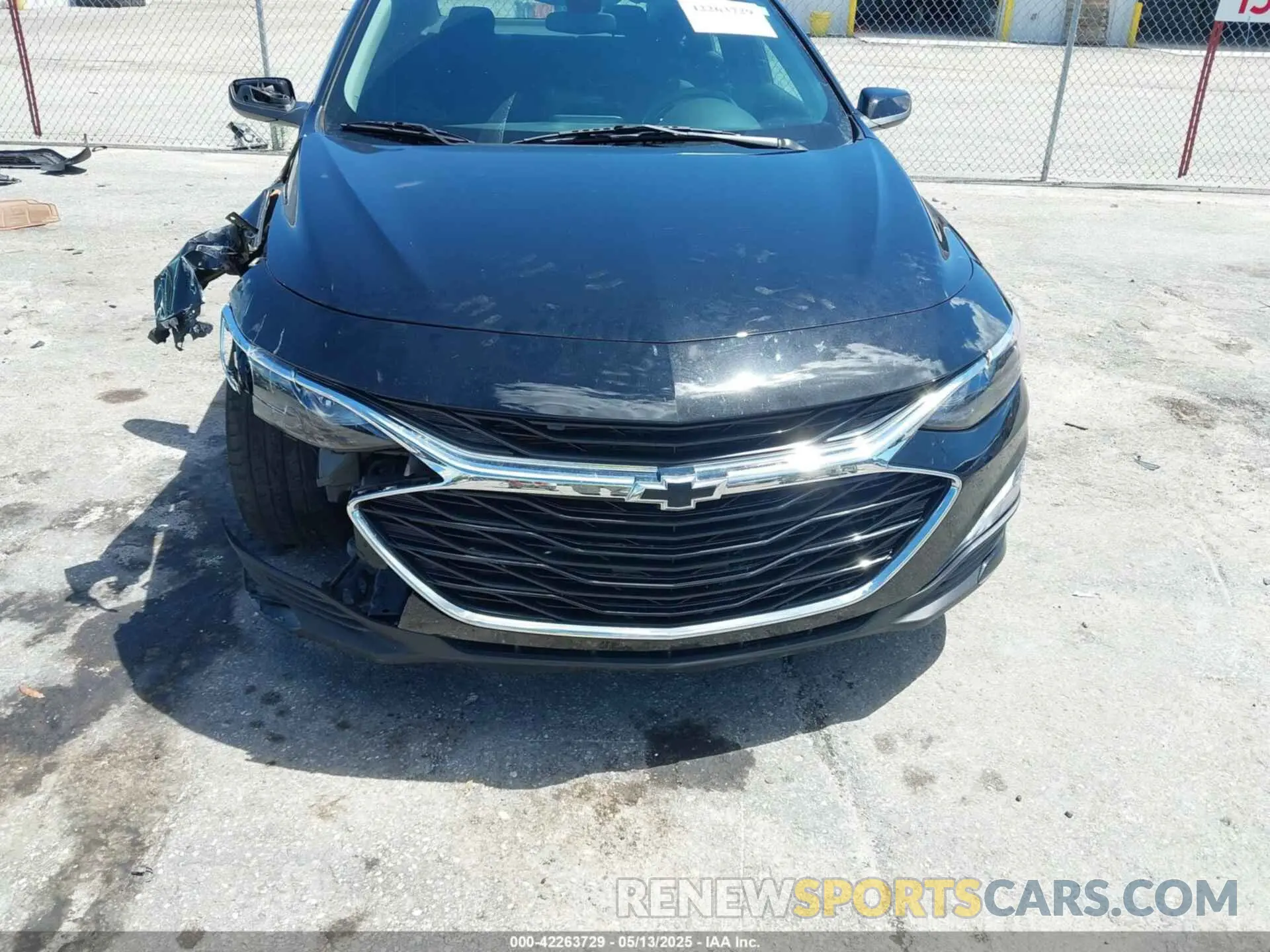 6 fotografías del automóvil dañado 1G1ZG5ST4NF207849 CHEVROLET MALIBU 2022