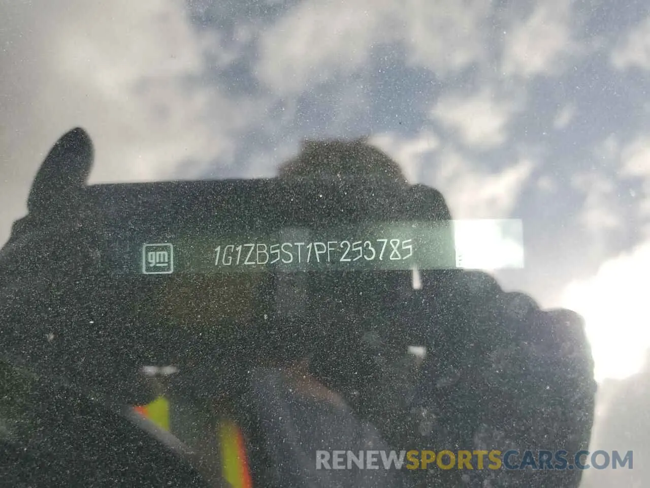 15 fotografías del automóvil dañado 1G1ZB5ST1PF253785 CHEVROLET MALIBU 2023