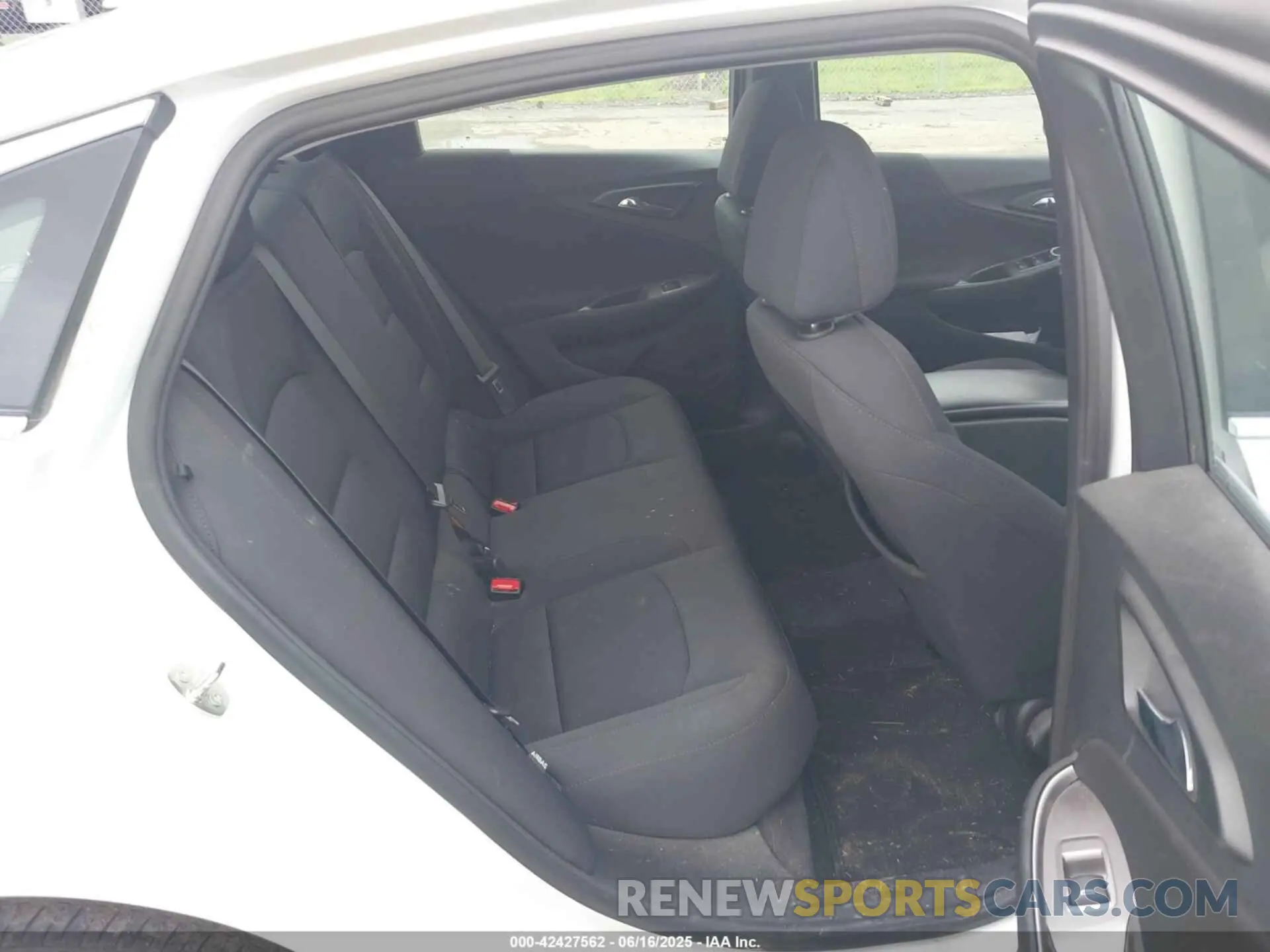 8 fotografías del automóvil dañado 1G1ZB5ST4PF115593 CHEVROLET MALIBU 2023