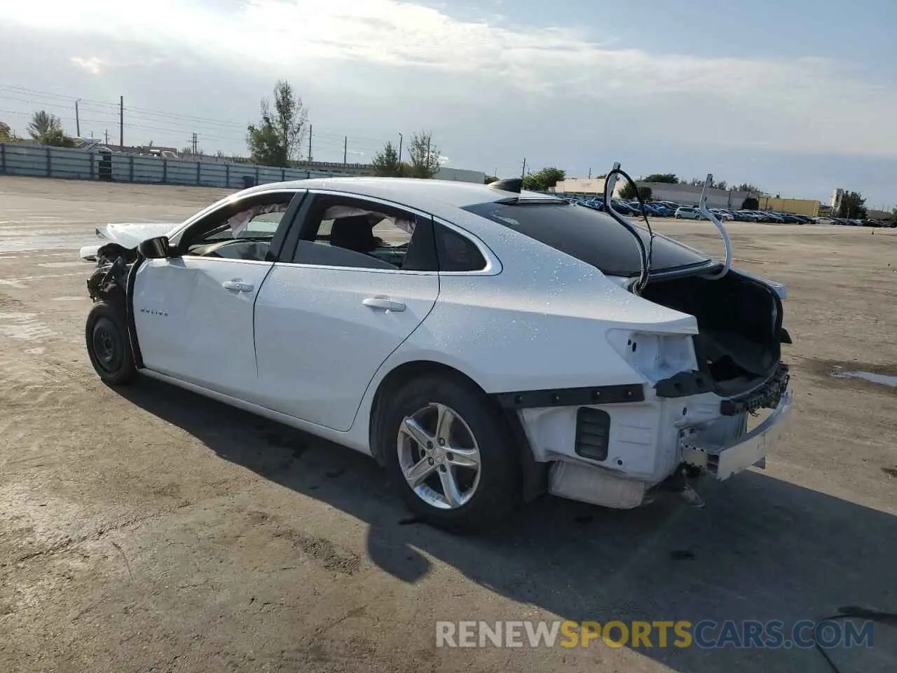 2 fotografías del automóvil dañado 1G1ZC5STXPF116714 CHEVROLET MALIBU 2023