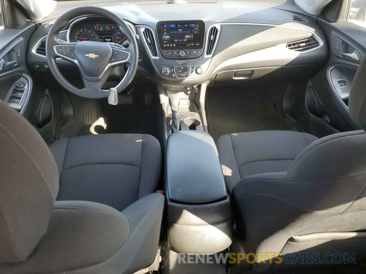 8 fotografías del automóvil dañado 1G1ZC5STXPF156517 CHEVROLET MALIBU 2023