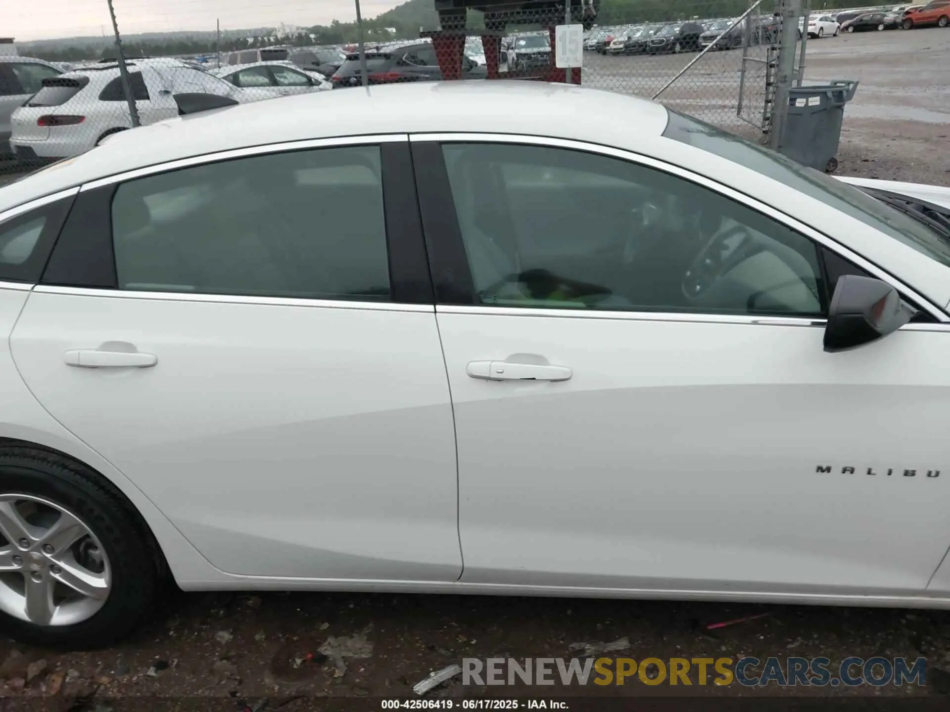 13 fotografías del automóvil dañado 1G1ZC5STXPF166108 CHEVROLET MALIBU 2023