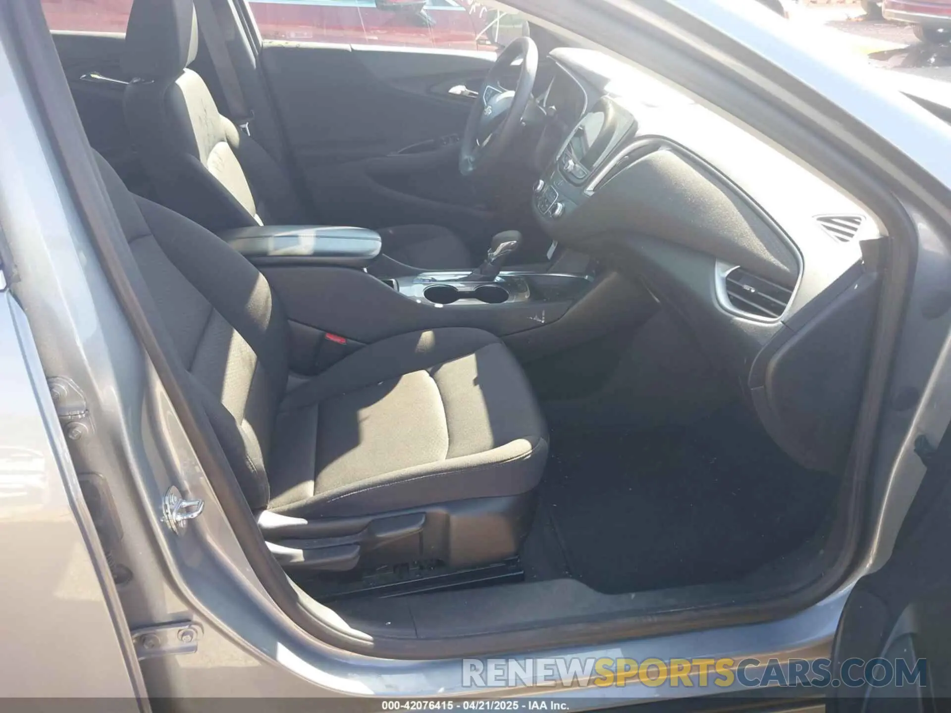 5 fotografías del automóvil dañado 1G1ZD5ST0PF161464 CHEVROLET MALIBU 2023