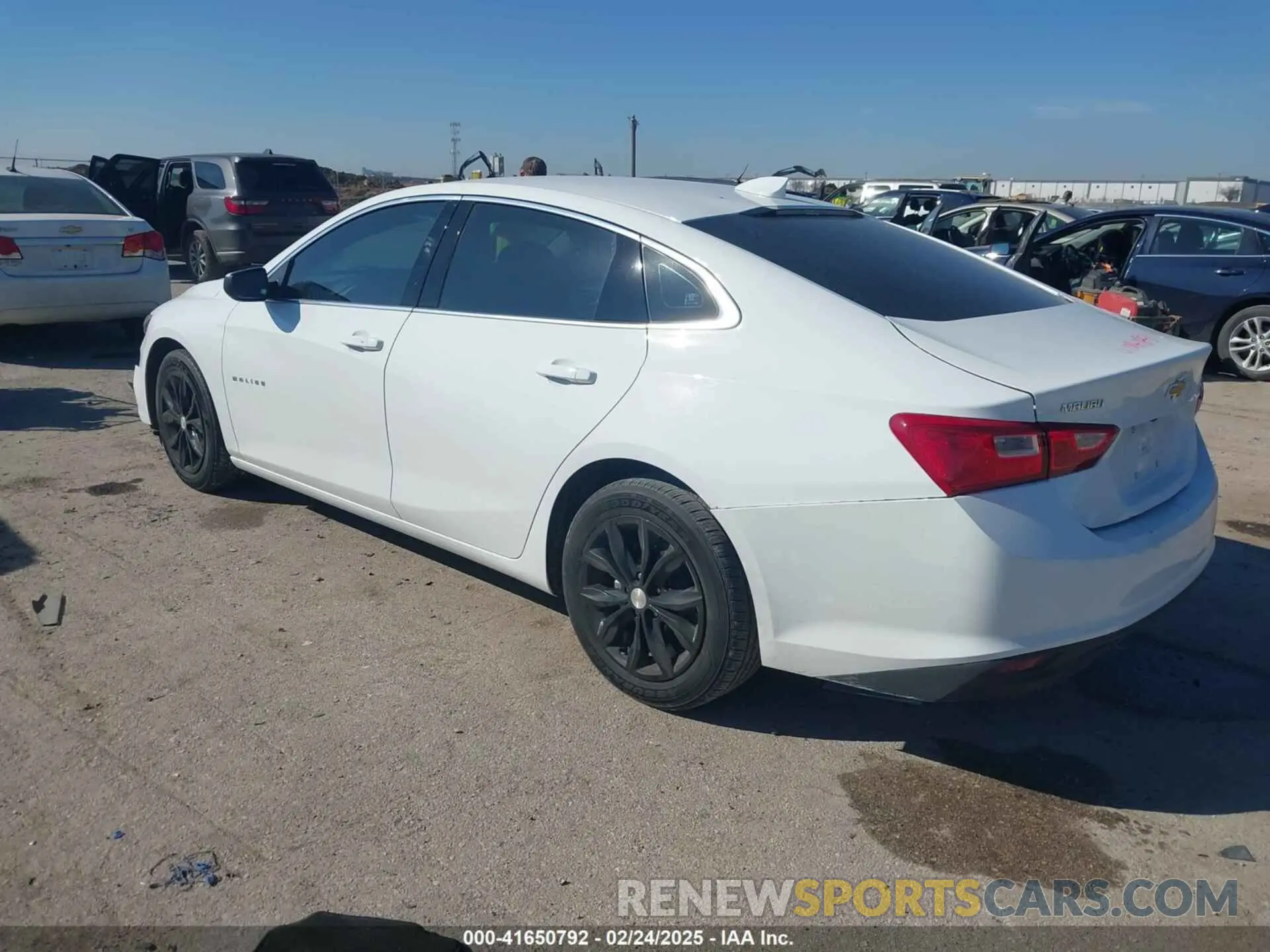3 fotografías del automóvil dañado 1G1ZD5ST1PF149050 CHEVROLET MALIBU 2023