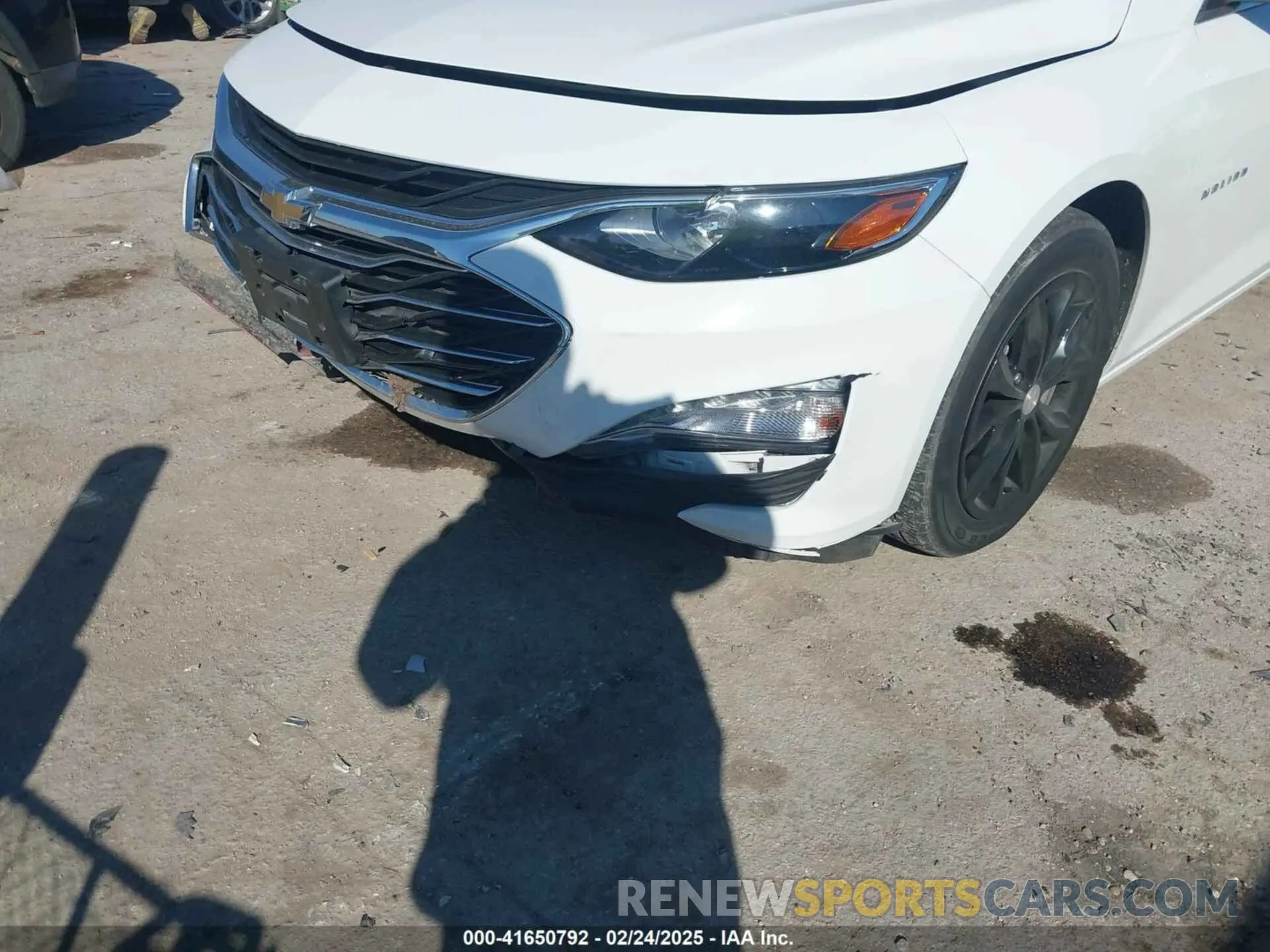 6 fotografías del automóvil dañado 1G1ZD5ST1PF149050 CHEVROLET MALIBU 2023