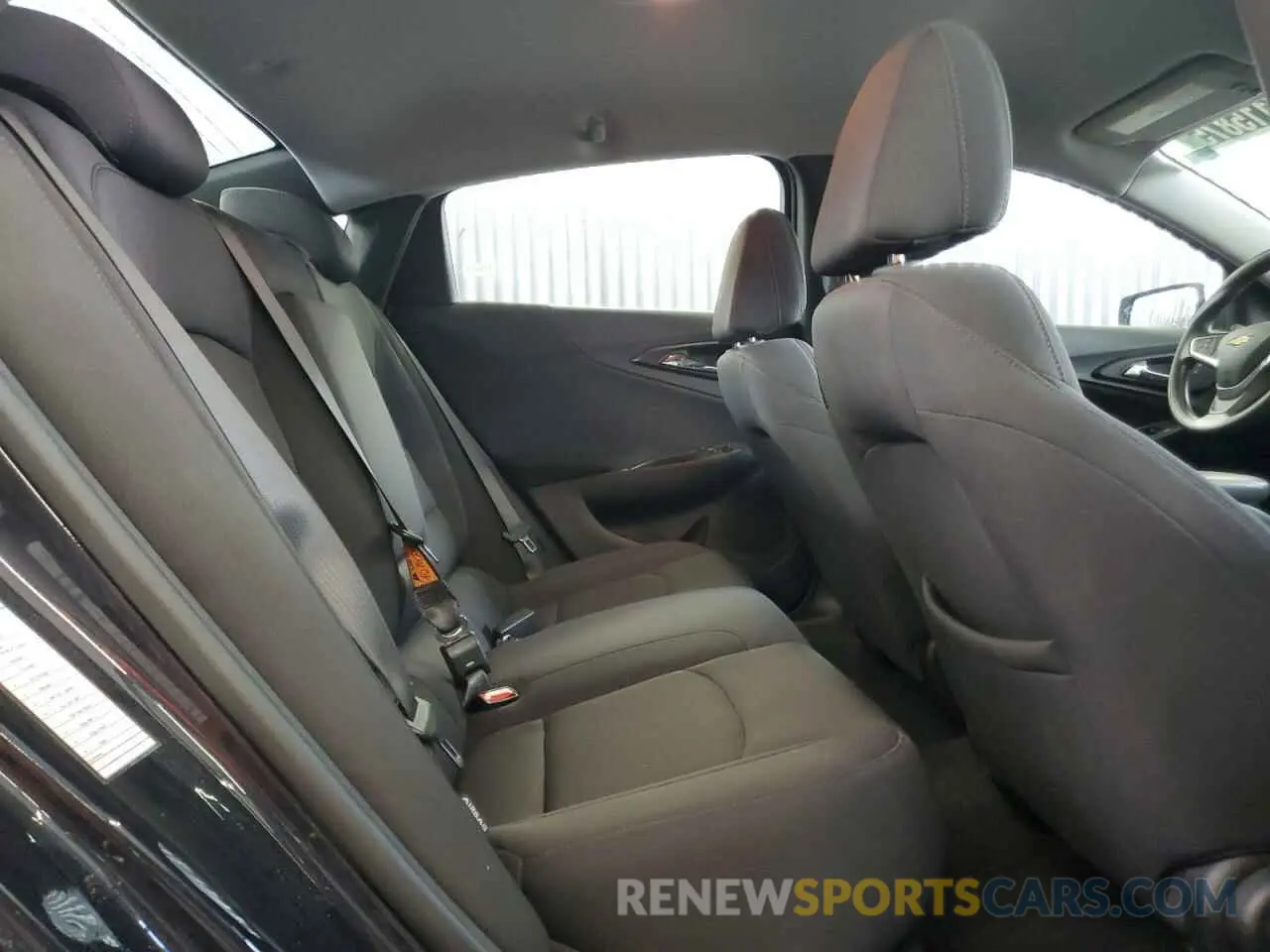10 fotografías del automóvil dañado 1G1ZD5ST1PF164390 CHEVROLET MALIBU 2023