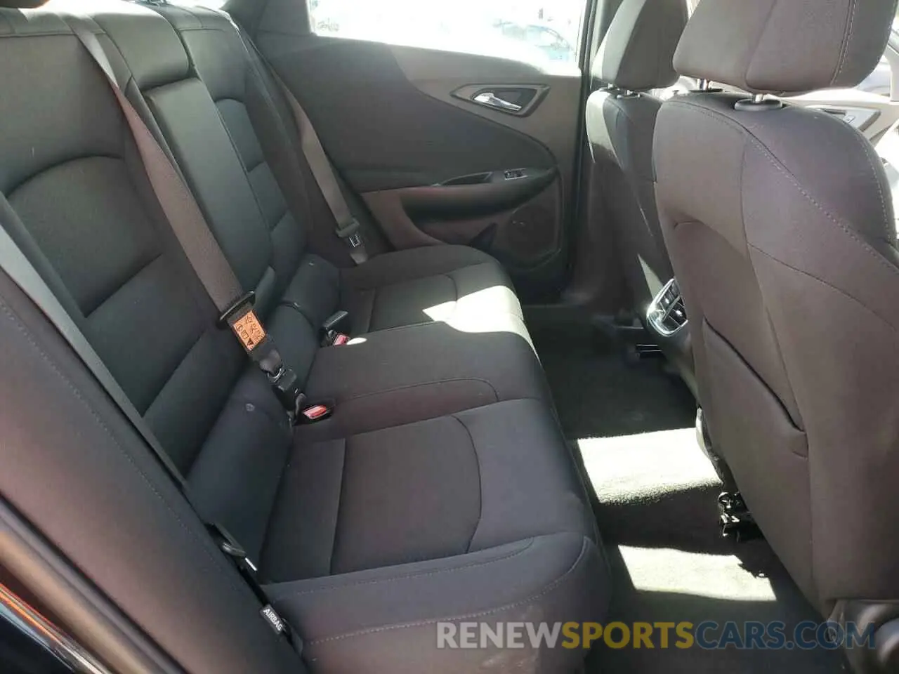 10 fotografías del automóvil dañado 1G1ZD5ST1PF170996 CHEVROLET MALIBU 2023