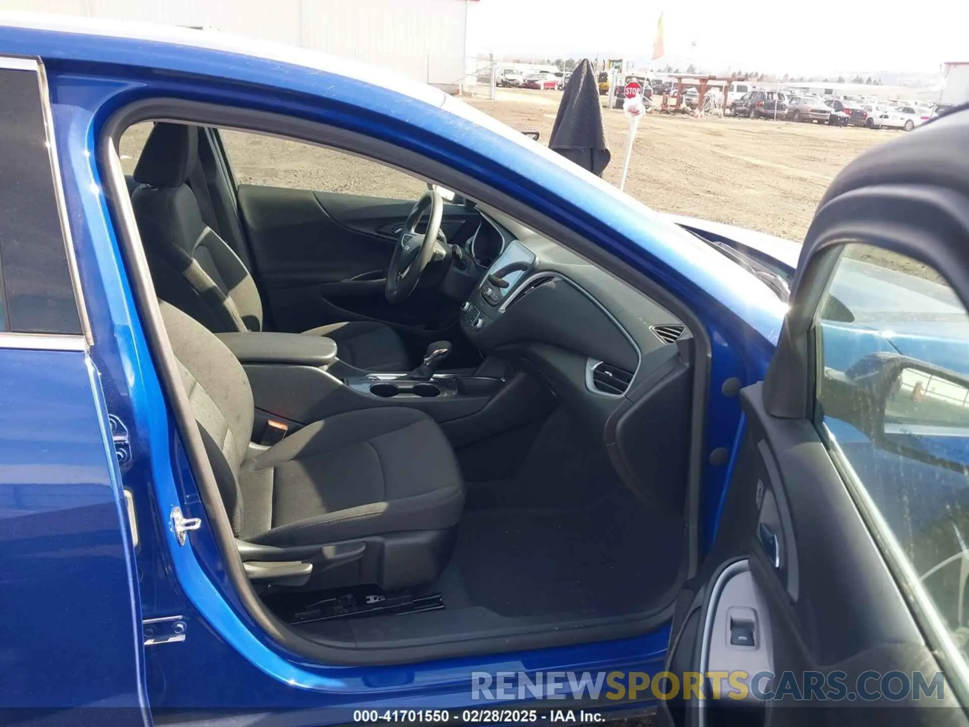 5 fotografías del automóvil dañado 1G1ZD5ST1PF228704 CHEVROLET MALIBU 2023