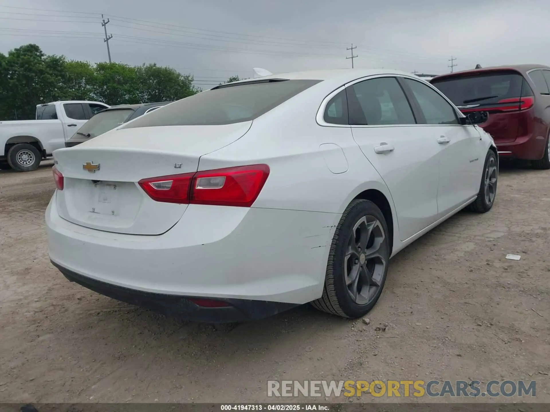 4 fotografías del automóvil dañado 1G1ZD5ST2PF154466 CHEVROLET MALIBU 2023