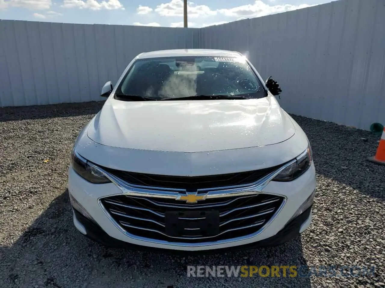 5 fotografías del automóvil dañado 1G1ZD5ST2PF164494 CHEVROLET MALIBU 2023