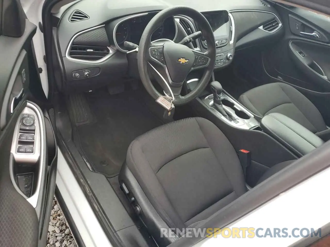 8 fotografías del automóvil dañado 1G1ZD5ST2PF164494 CHEVROLET MALIBU 2023