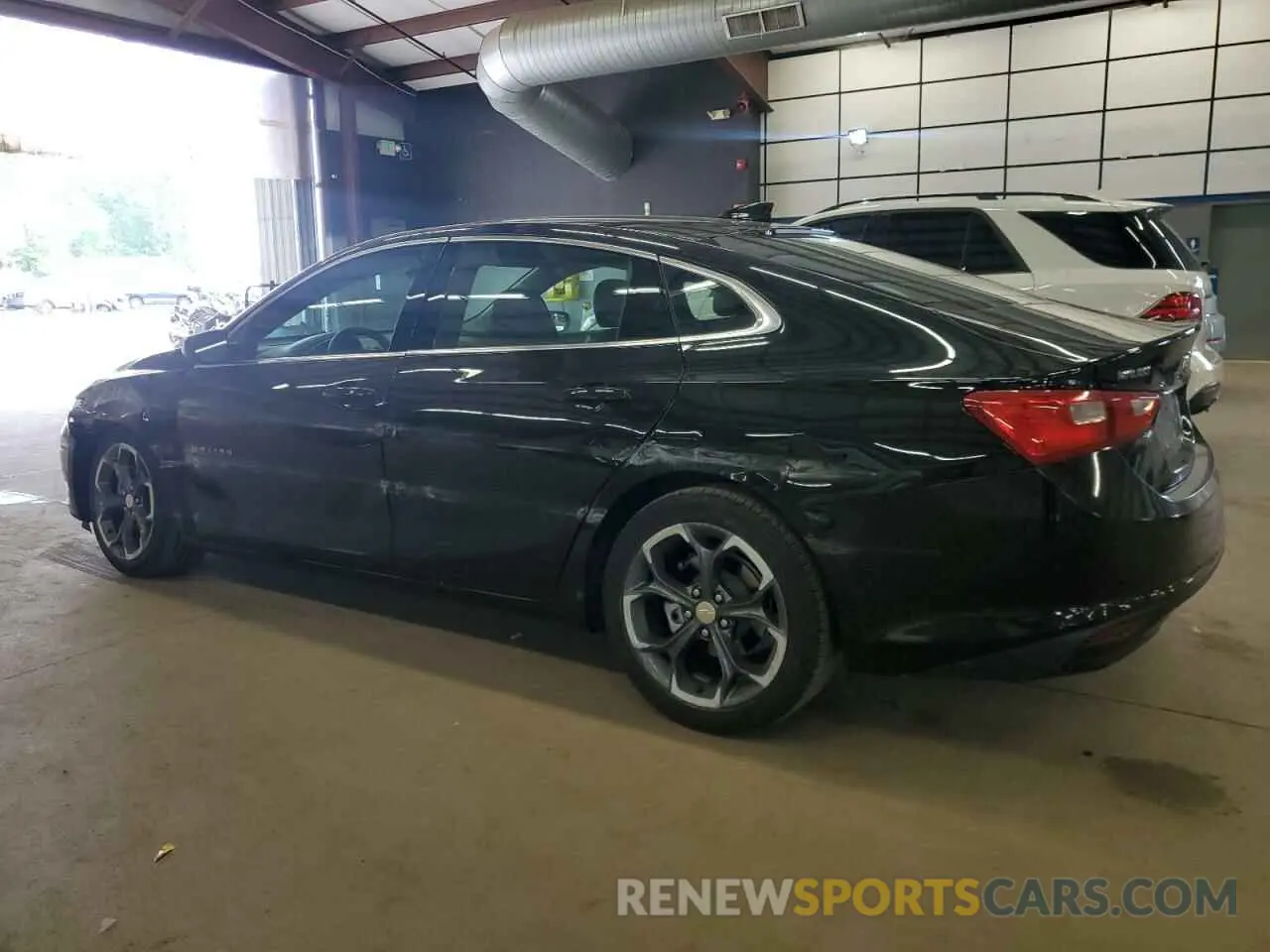 2 fotografías del automóvil dañado 1G1ZD5ST2PF236018 CHEVROLET MALIBU 2023