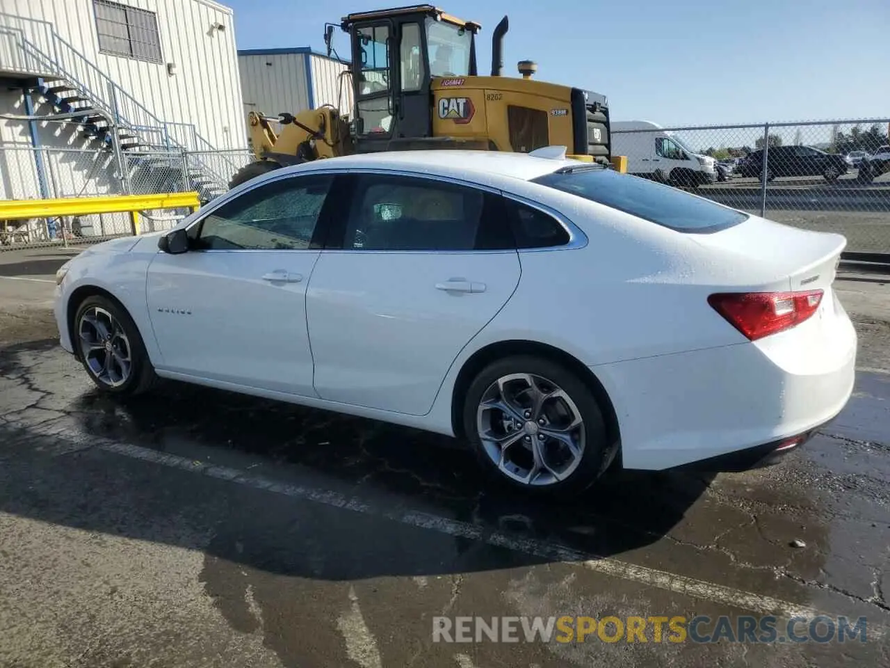 2 fotografías del automóvil dañado 1G1ZD5ST3PF160440 CHEVROLET MALIBU 2023