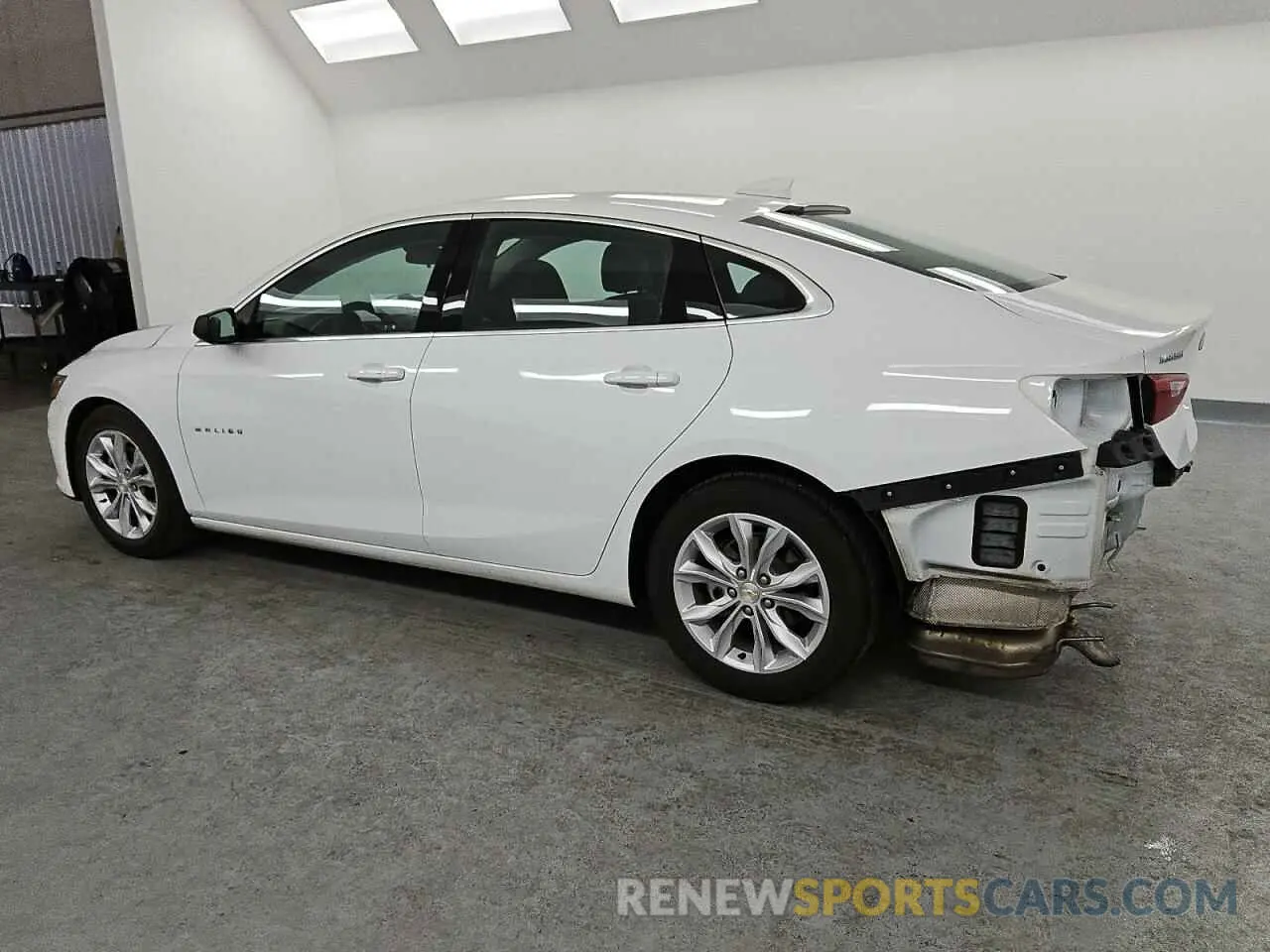2 fotografías del automóvil dañado 1G1ZD5ST3PF178100 CHEVROLET MALIBU 2023