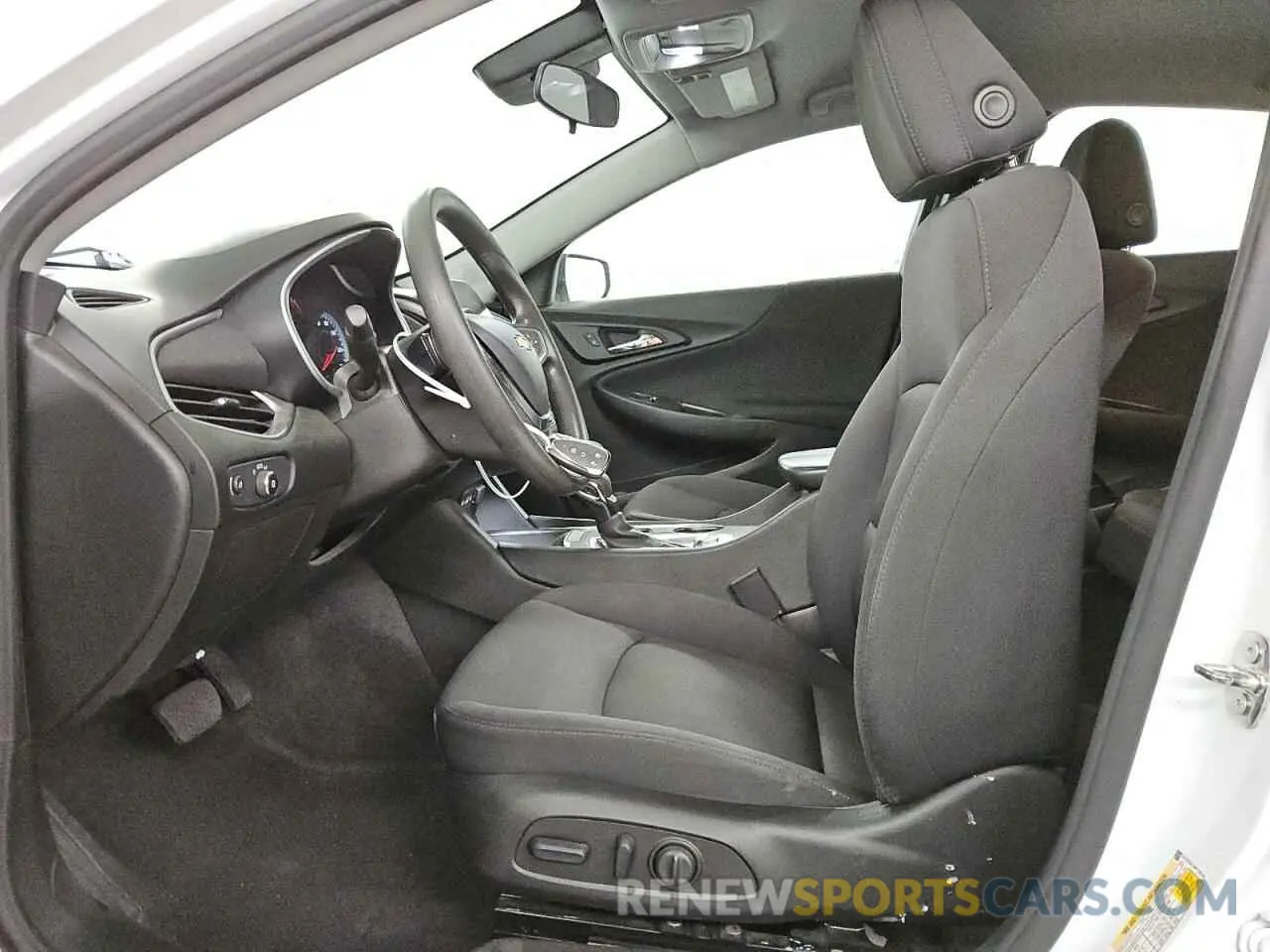 7 fotografías del automóvil dañado 1G1ZD5ST3PF178100 CHEVROLET MALIBU 2023