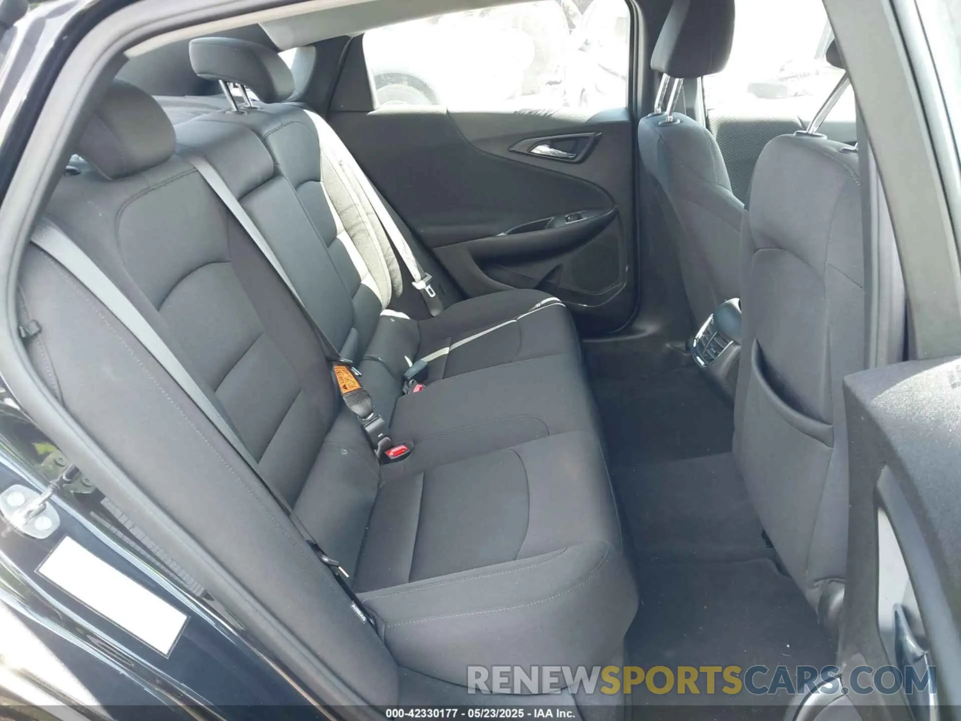 8 fotografías del automóvil dañado 1G1ZD5ST3PF188156 CHEVROLET MALIBU 2023