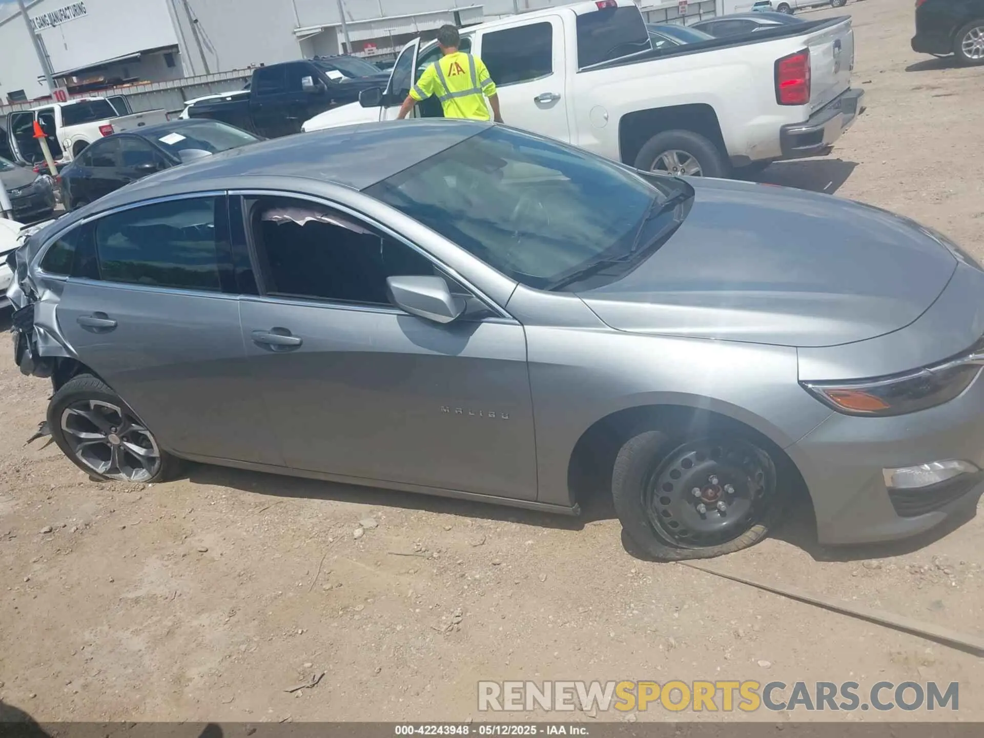 13 fotografías del automóvil dañado 1G1ZD5ST3PF245097 CHEVROLET MALIBU 2023