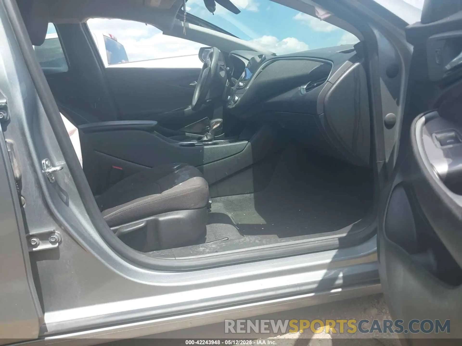 5 fotografías del automóvil dañado 1G1ZD5ST3PF245097 CHEVROLET MALIBU 2023