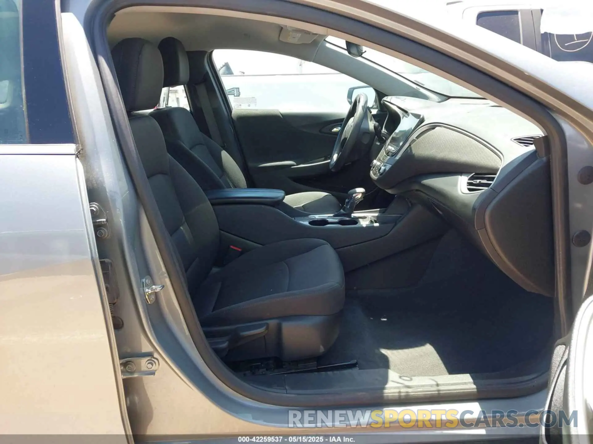 5 fotografías del automóvil dañado 1G1ZD5ST4PF163153 CHEVROLET MALIBU 2023