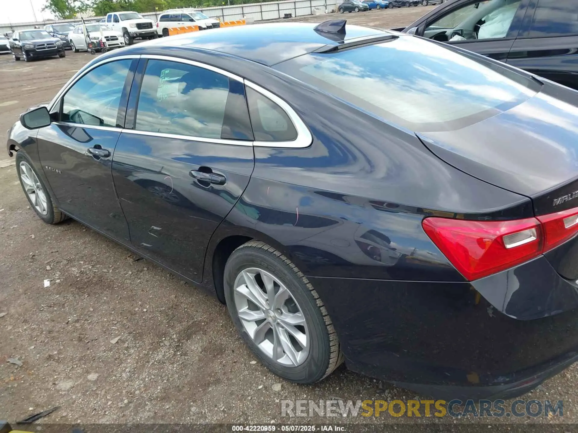 3 fotografías del automóvil dañado 1G1ZD5ST4PF178736 CHEVROLET MALIBU 2023