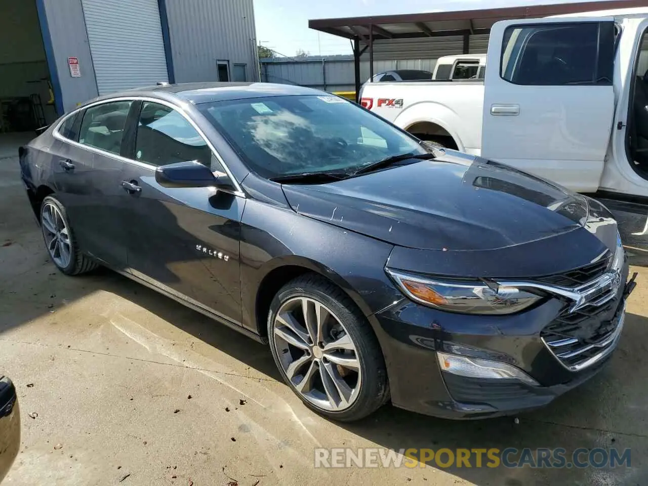 4 fotografías del automóvil dañado 1G1ZD5ST4PF182379 CHEVROLET MALIBU 2023