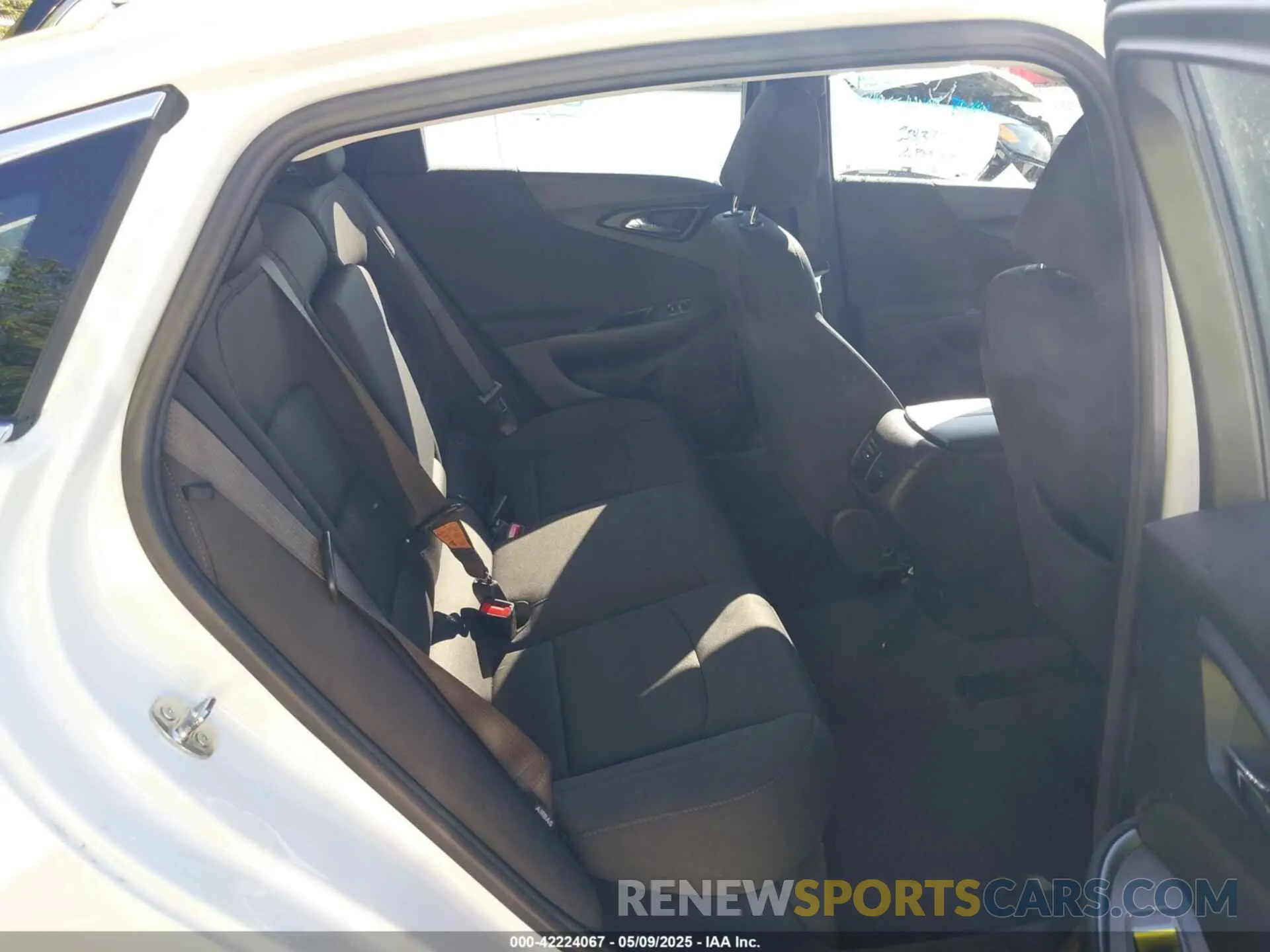 8 fotografías del automóvil dañado 1G1ZD5ST4PF205711 CHEVROLET MALIBU 2023
