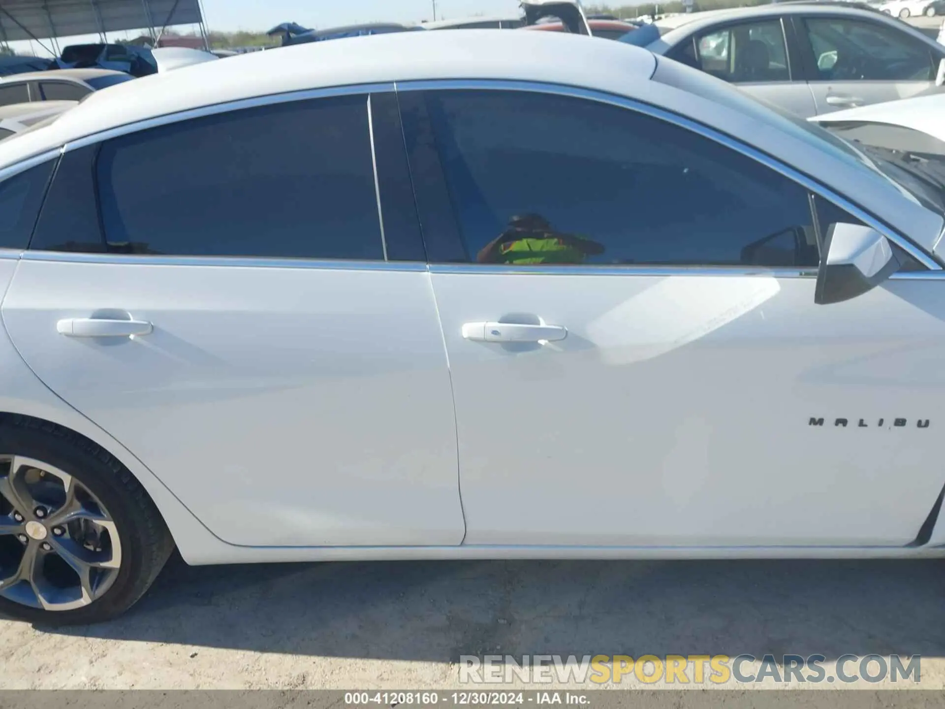 13 fotografías del automóvil dañado 1G1ZD5ST5PF158754 CHEVROLET MALIBU 2023