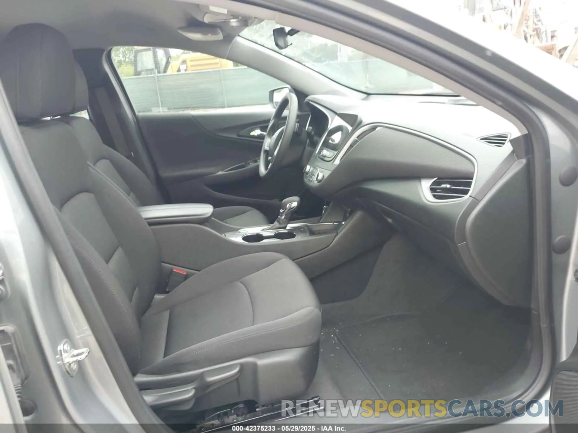5 fotografías del automóvil dañado 1G1ZD5ST5PF182178 CHEVROLET MALIBU 2023