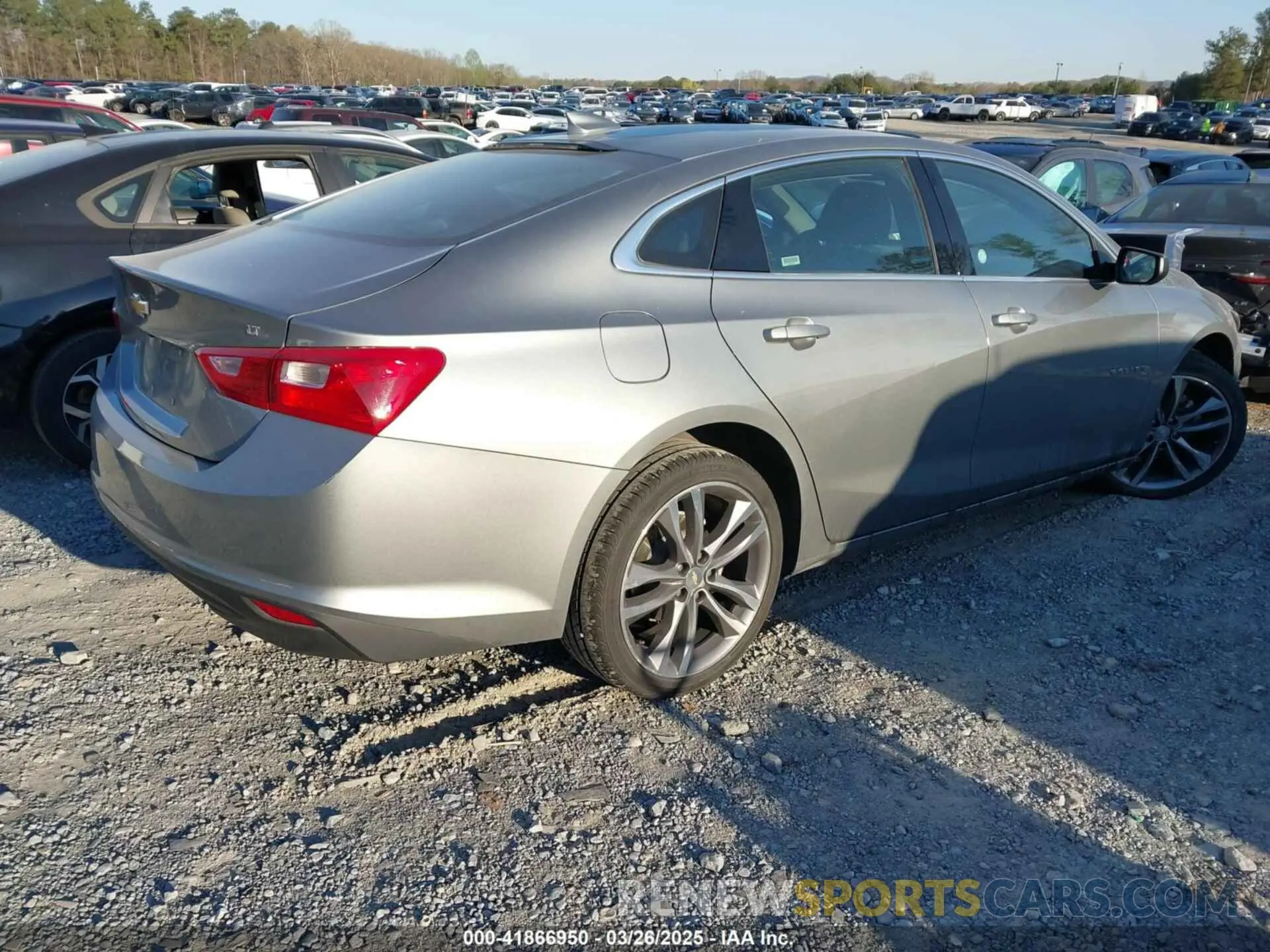 4 fotografías del automóvil dañado 1G1ZD5ST5PF182259 CHEVROLET MALIBU 2023