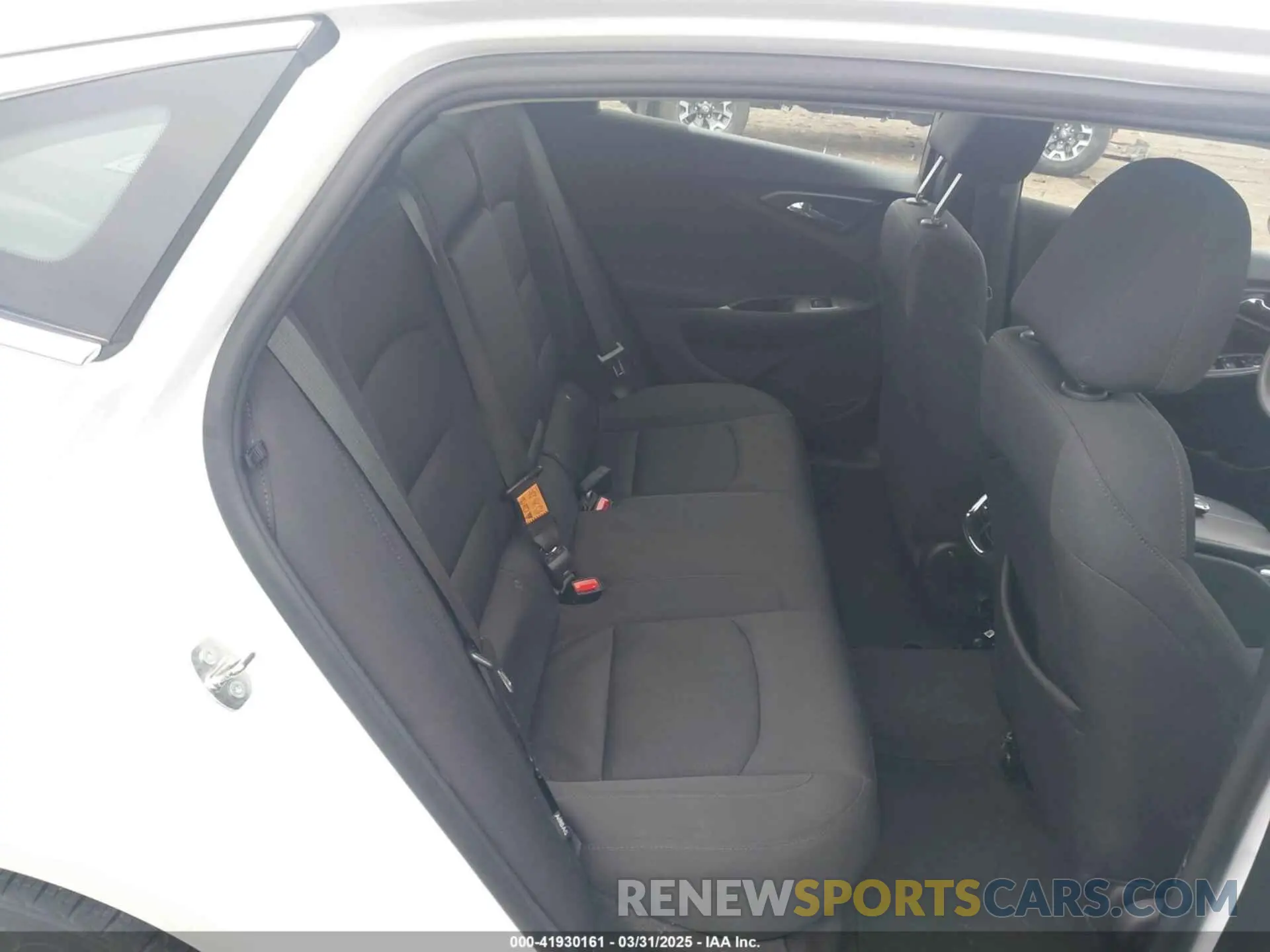 8 fotografías del automóvil dañado 1G1ZD5ST5PF184206 CHEVROLET MALIBU 2023