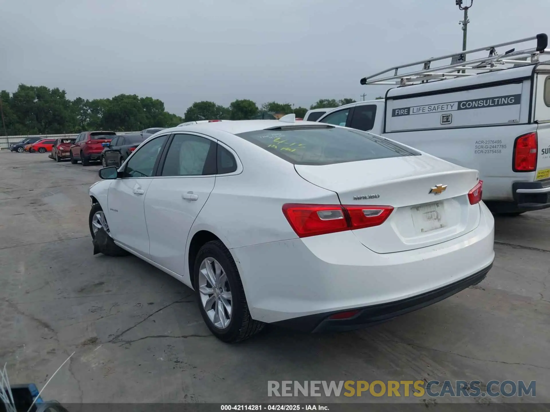 3 fotografías del automóvil dañado 1G1ZD5ST5PF222100 CHEVROLET MALIBU 2023