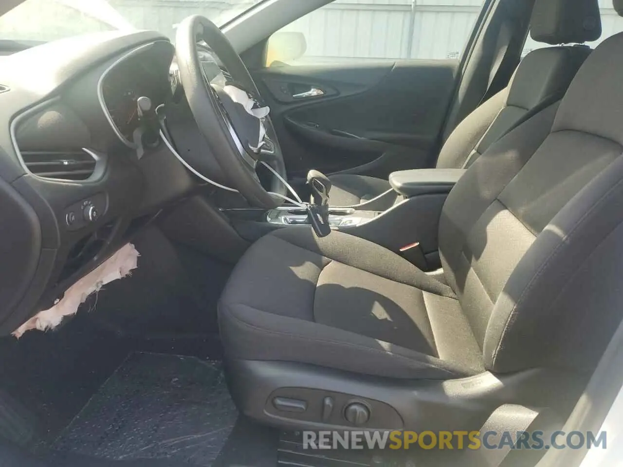 7 fotografías del automóvil dañado 1G1ZD5ST7PF183316 CHEVROLET MALIBU 2023