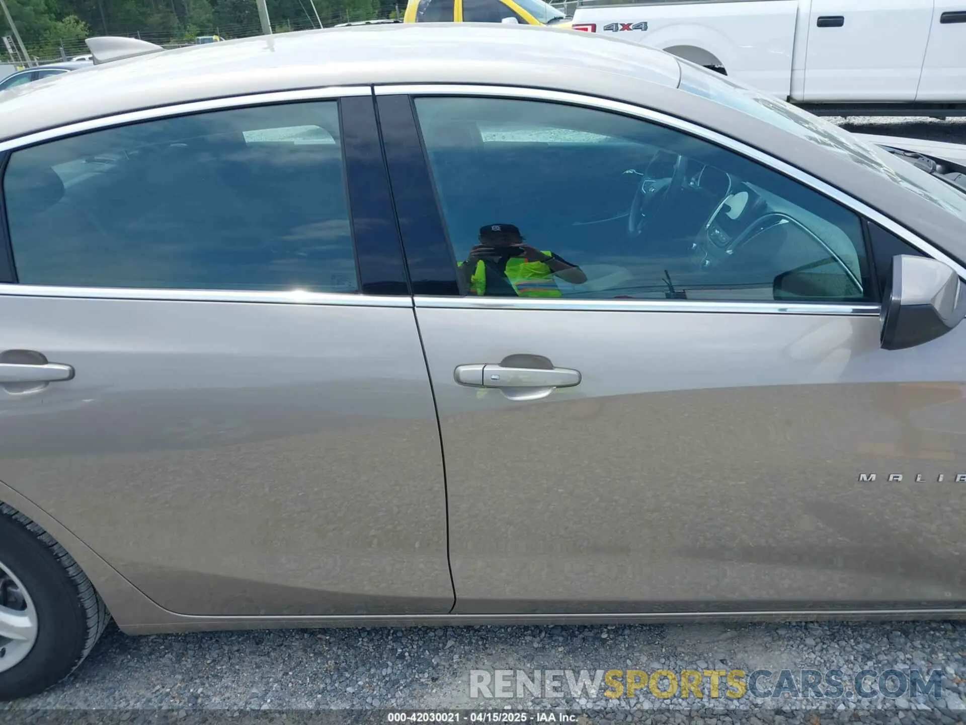 13 fotografías del automóvil dañado 1G1ZD5ST7PF238024 CHEVROLET MALIBU 2023