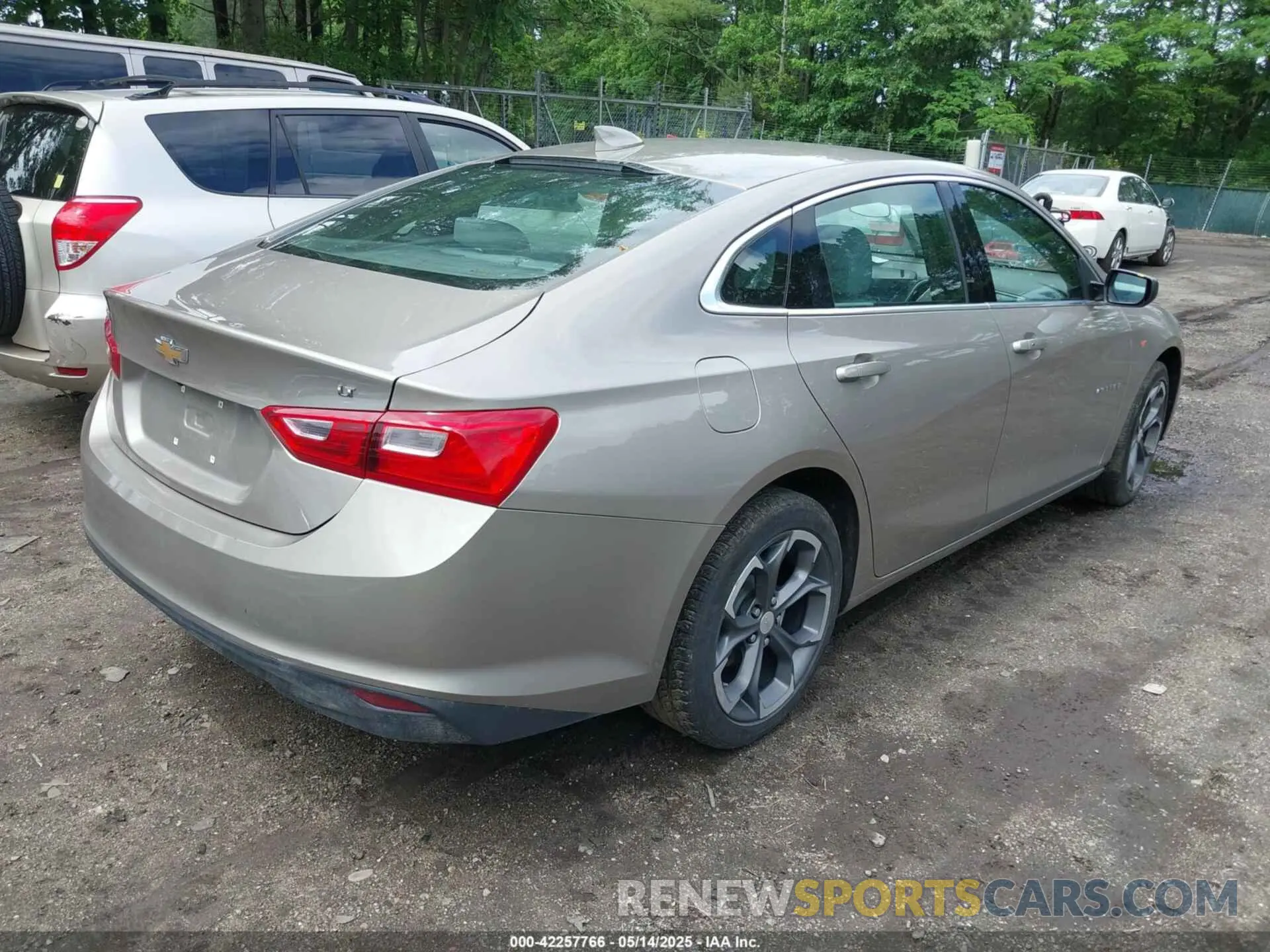 4 fotografías del automóvil dañado 1G1ZD5ST7PF243174 CHEVROLET MALIBU 2023