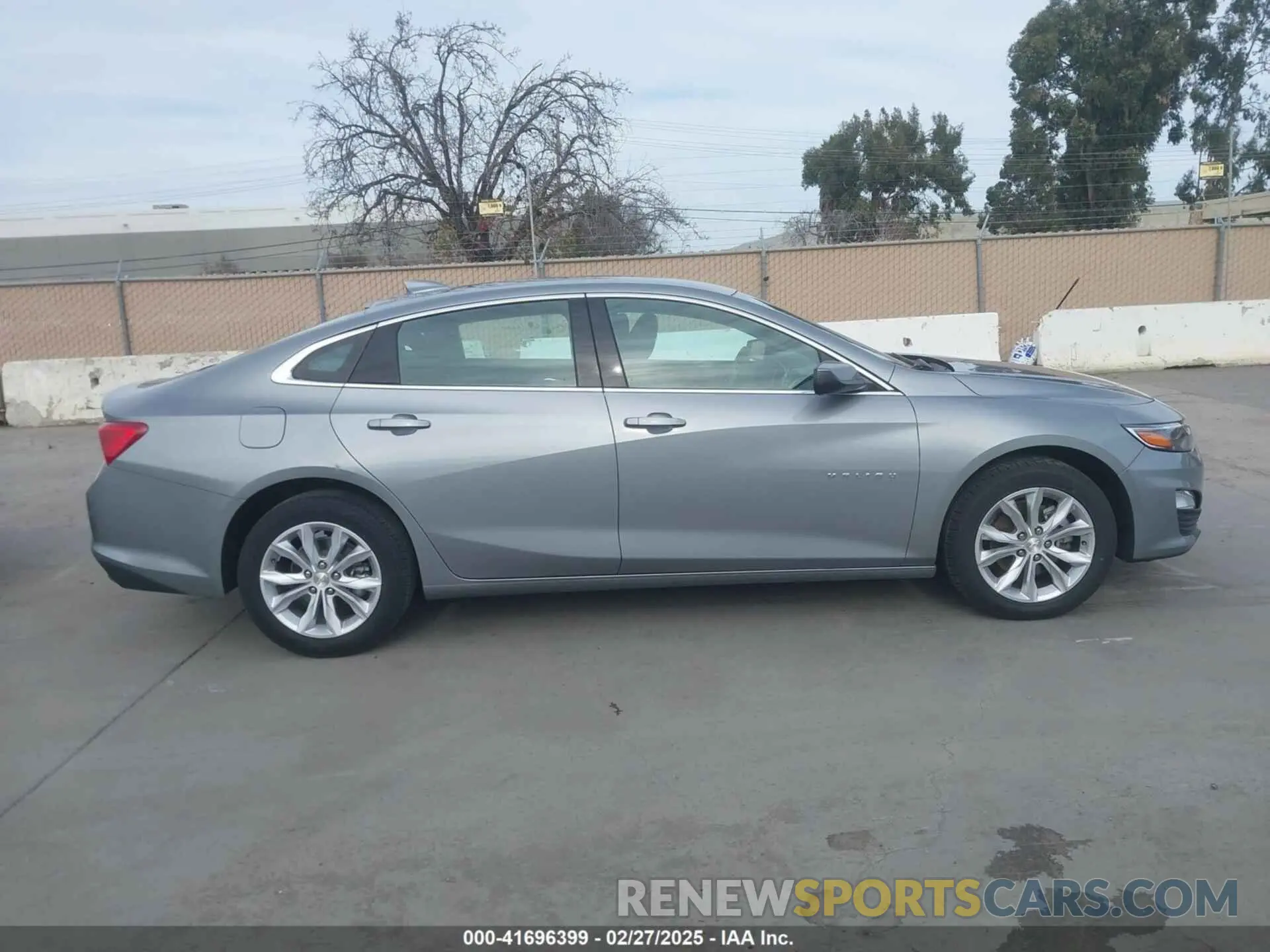 13 fotografías del automóvil dañado 1G1ZD5ST8PF183776 CHEVROLET MALIBU 2023