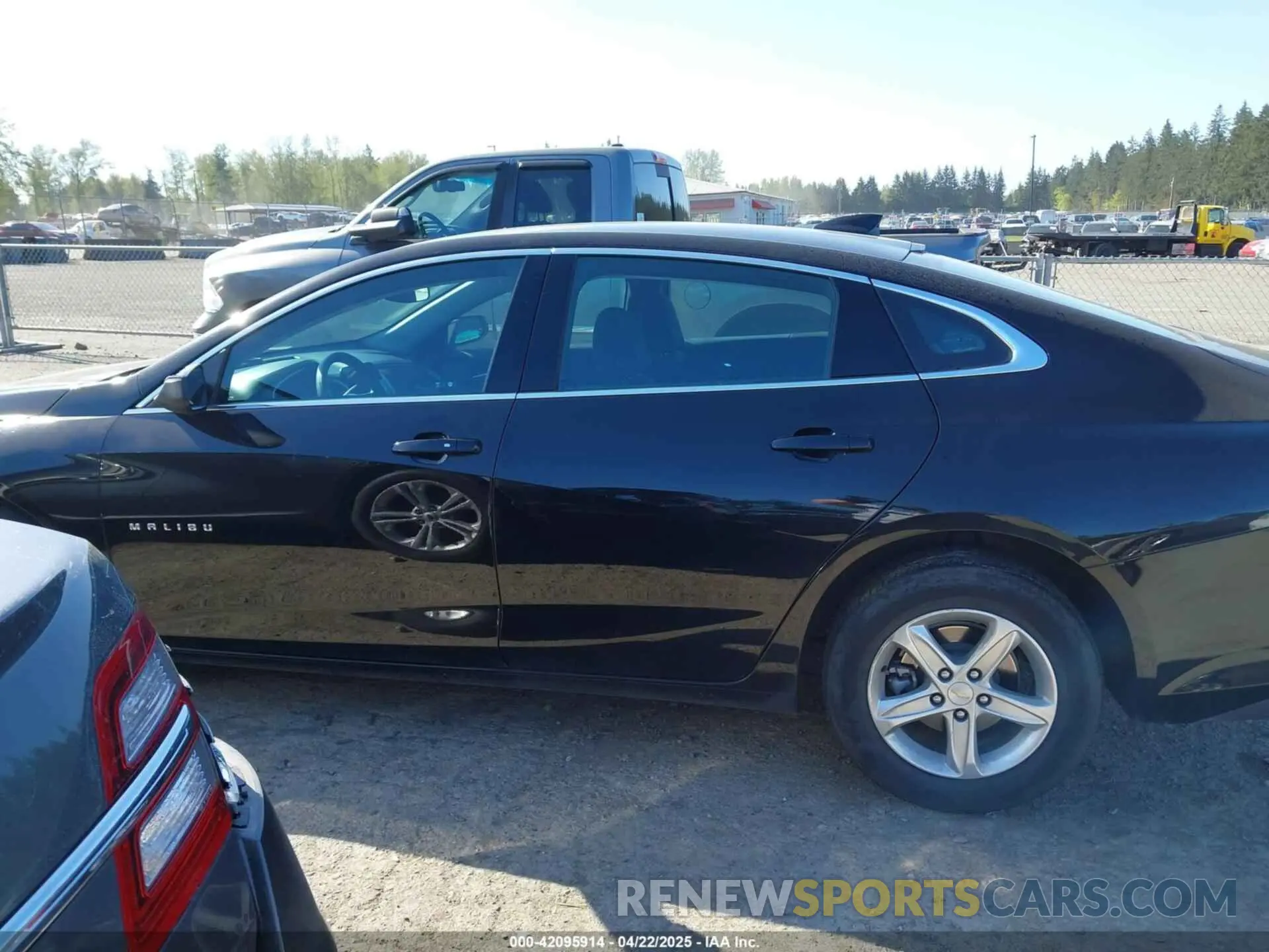 15 fotografías del automóvil dañado 1G1ZD5ST8PF202536 CHEVROLET MALIBU 2023
