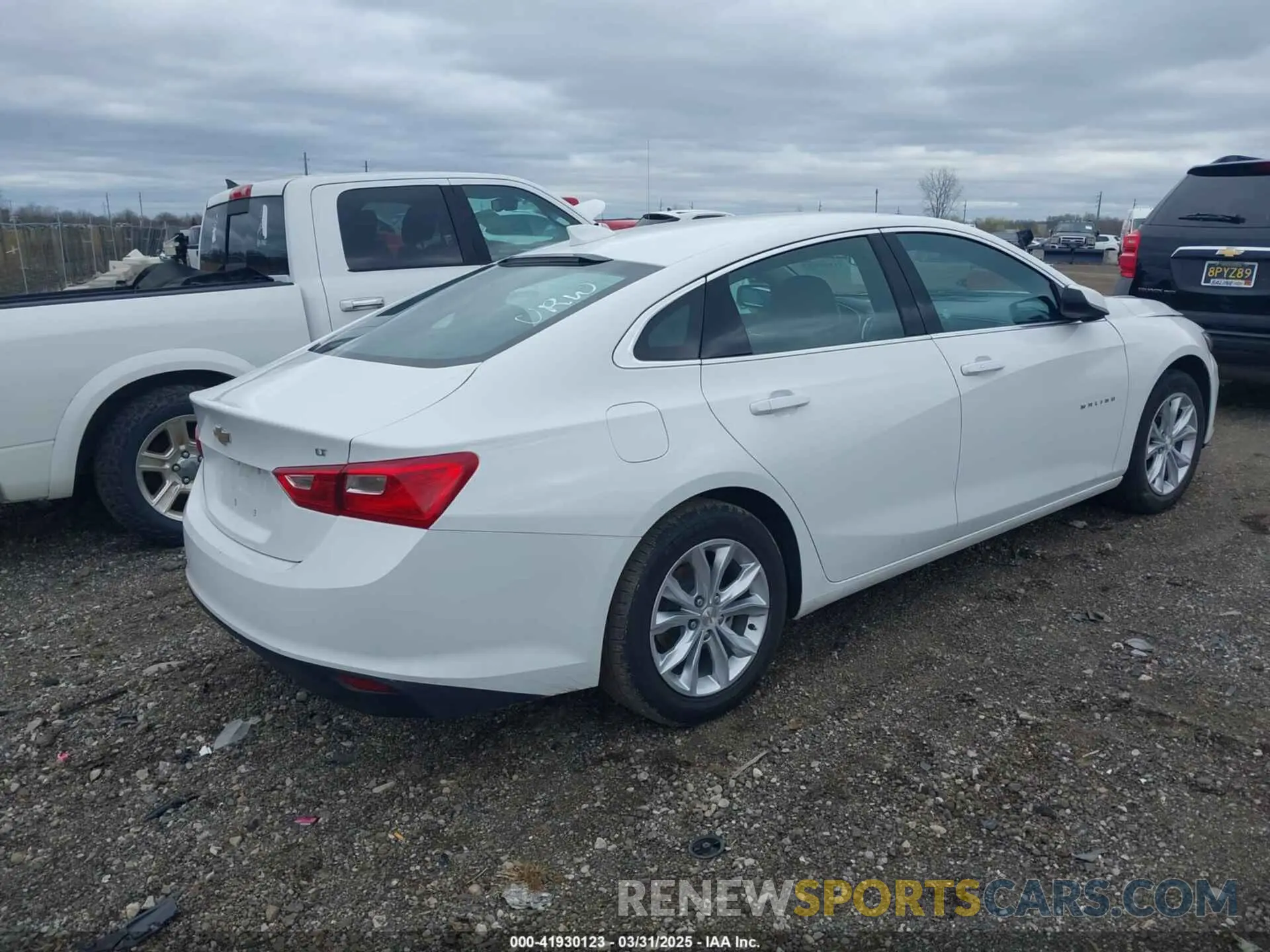 4 fotografías del automóvil dañado 1G1ZD5ST8PF206795 CHEVROLET MALIBU 2023
