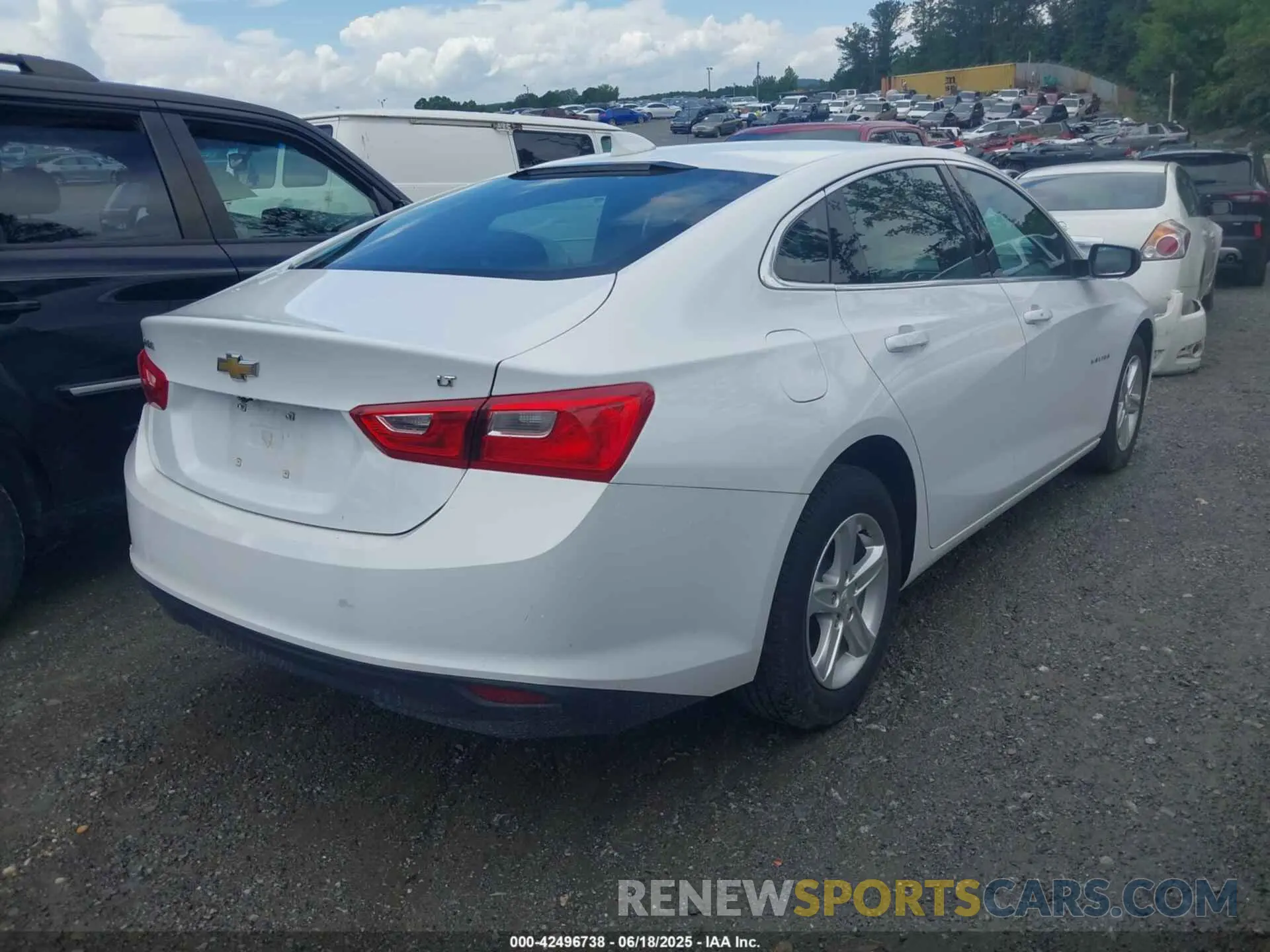 4 fotografías del automóvil dañado 1G1ZD5ST9PF204182 CHEVROLET MALIBU 2023