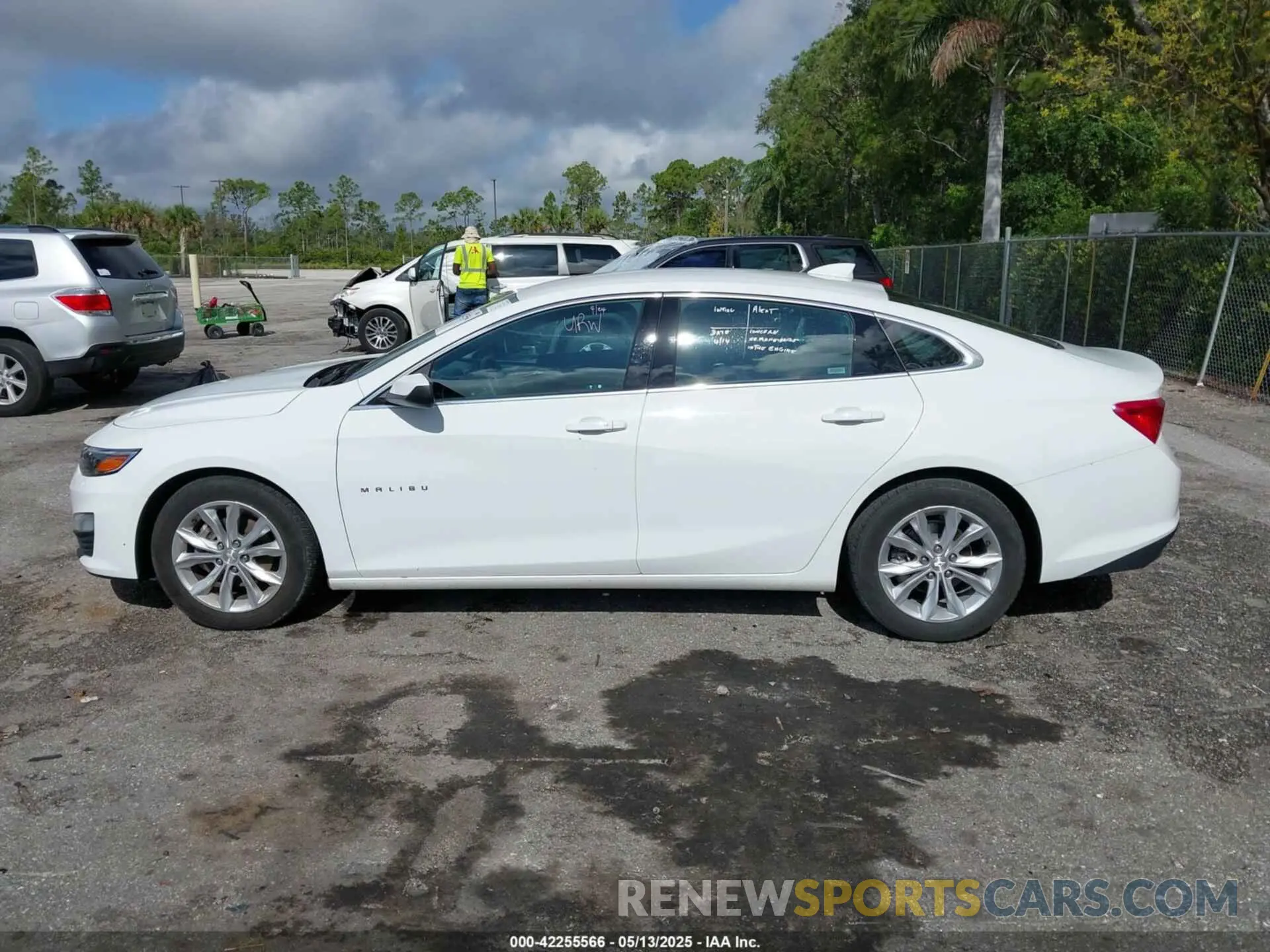 14 fotografías del automóvil dañado 1G1ZD5ST9PF207082 CHEVROLET MALIBU 2023