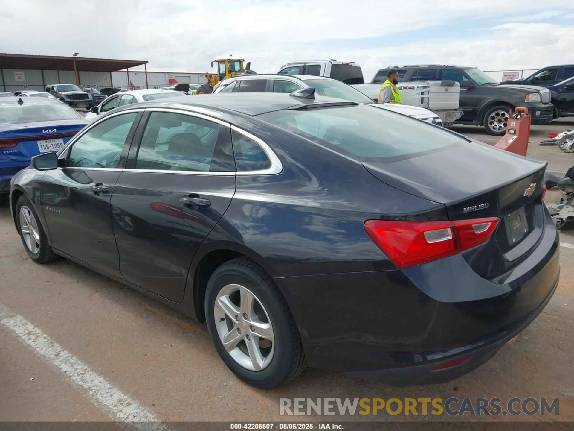 14 fotografías del automóvil dañado 1G1ZD5ST9PF229776 CHEVROLET MALIBU 2023