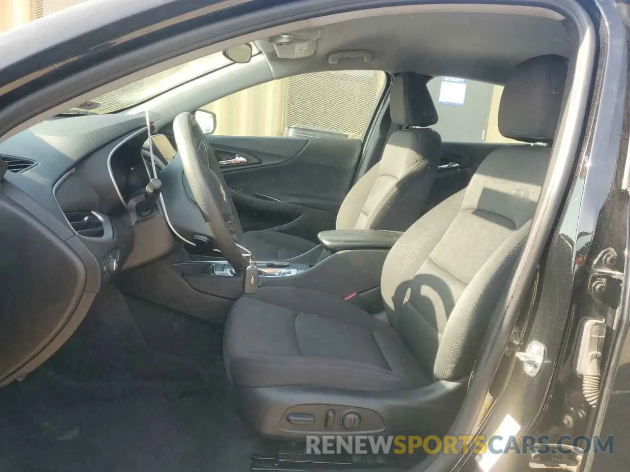 7 fotografías del automóvil dañado 1G1ZD5STXPF189787 CHEVROLET MALIBU 2023