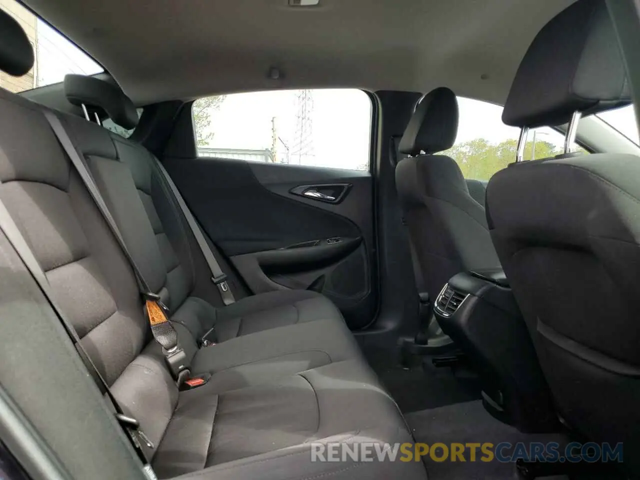 10 fotografías del automóvil dañado 1G1ZD5STXPF230063 CHEVROLET MALIBU 2023