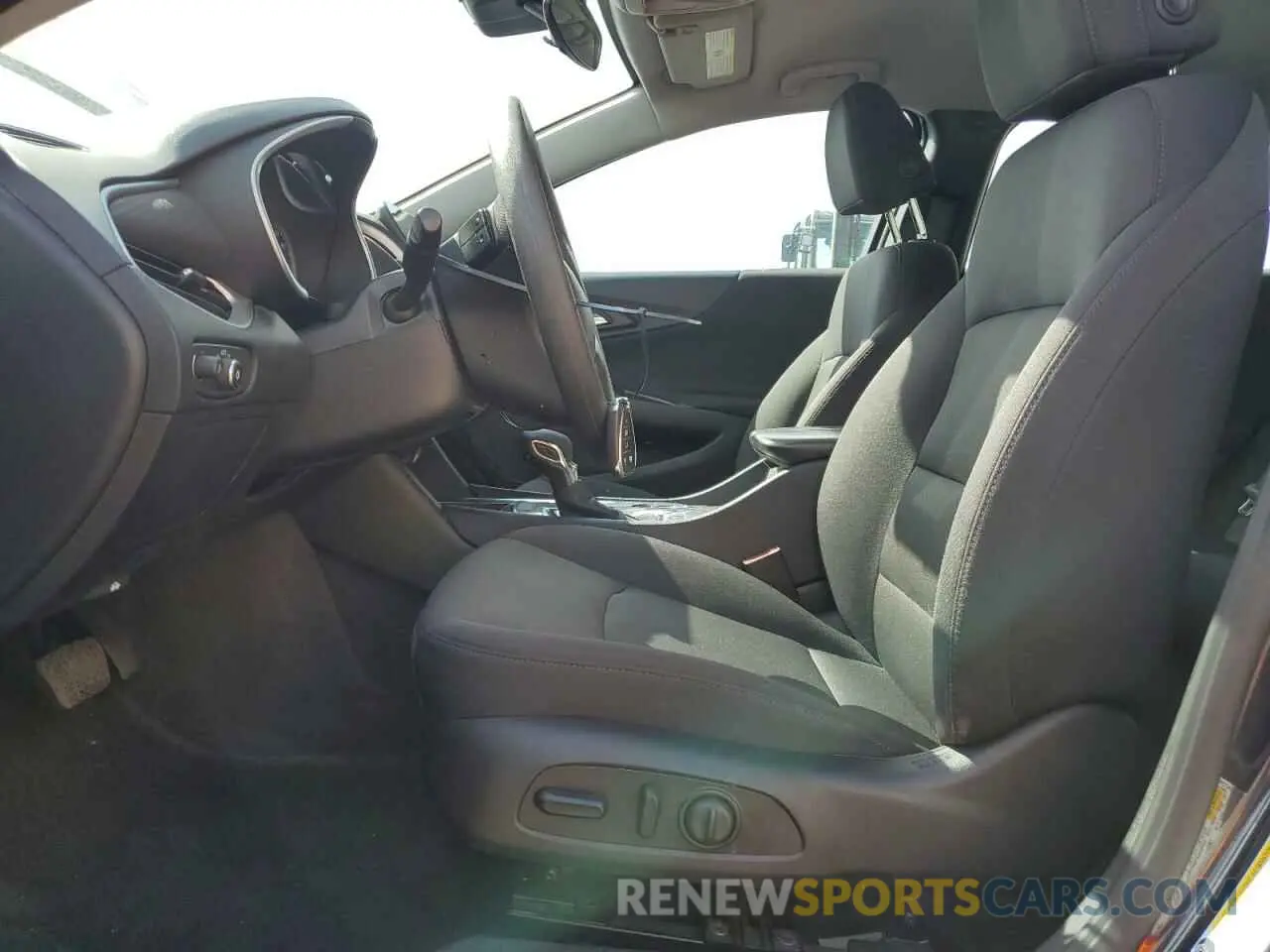 7 fotografías del automóvil dañado 1G1ZD5STXPF230063 CHEVROLET MALIBU 2023