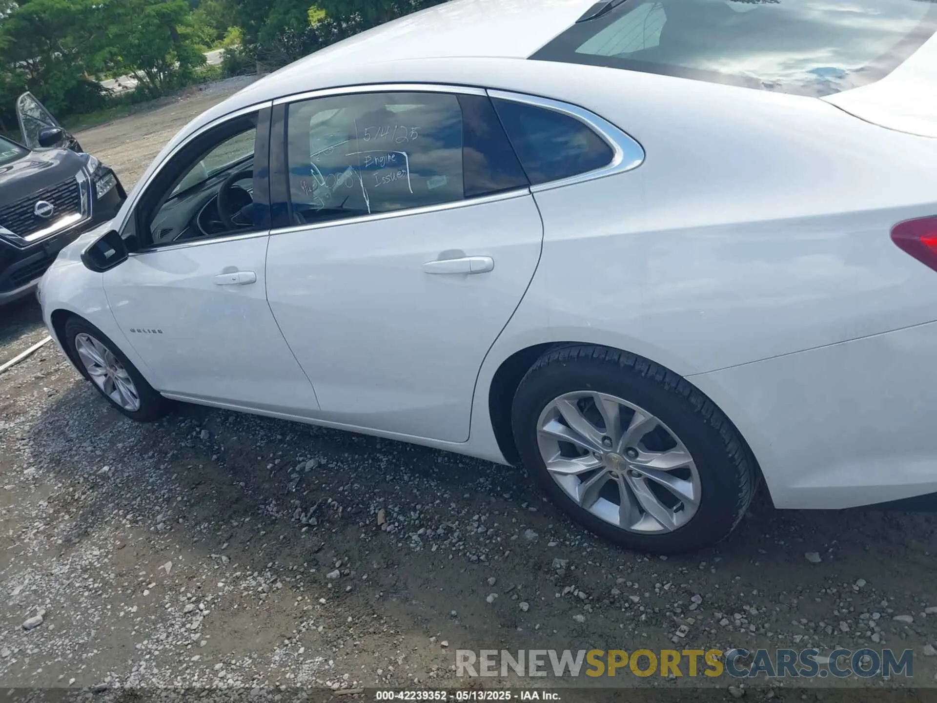 14 fotografías del automóvil dañado 1G1ZD5STXPF232377 CHEVROLET MALIBU 2023