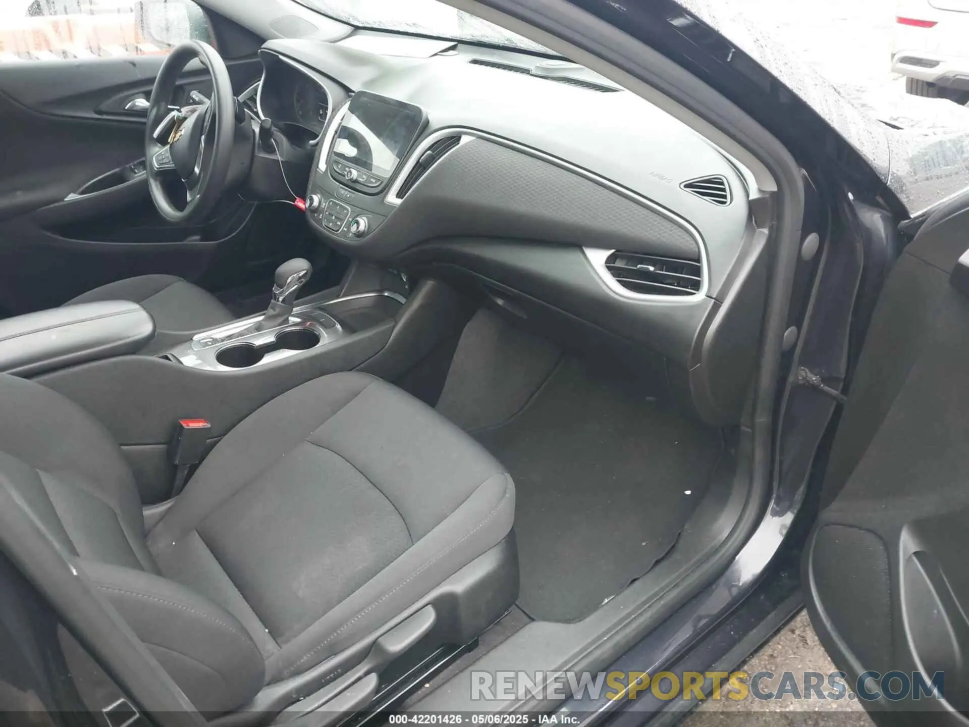 5 fotografías del automóvil dañado 1G1ZD5STXPF242049 CHEVROLET MALIBU 2023