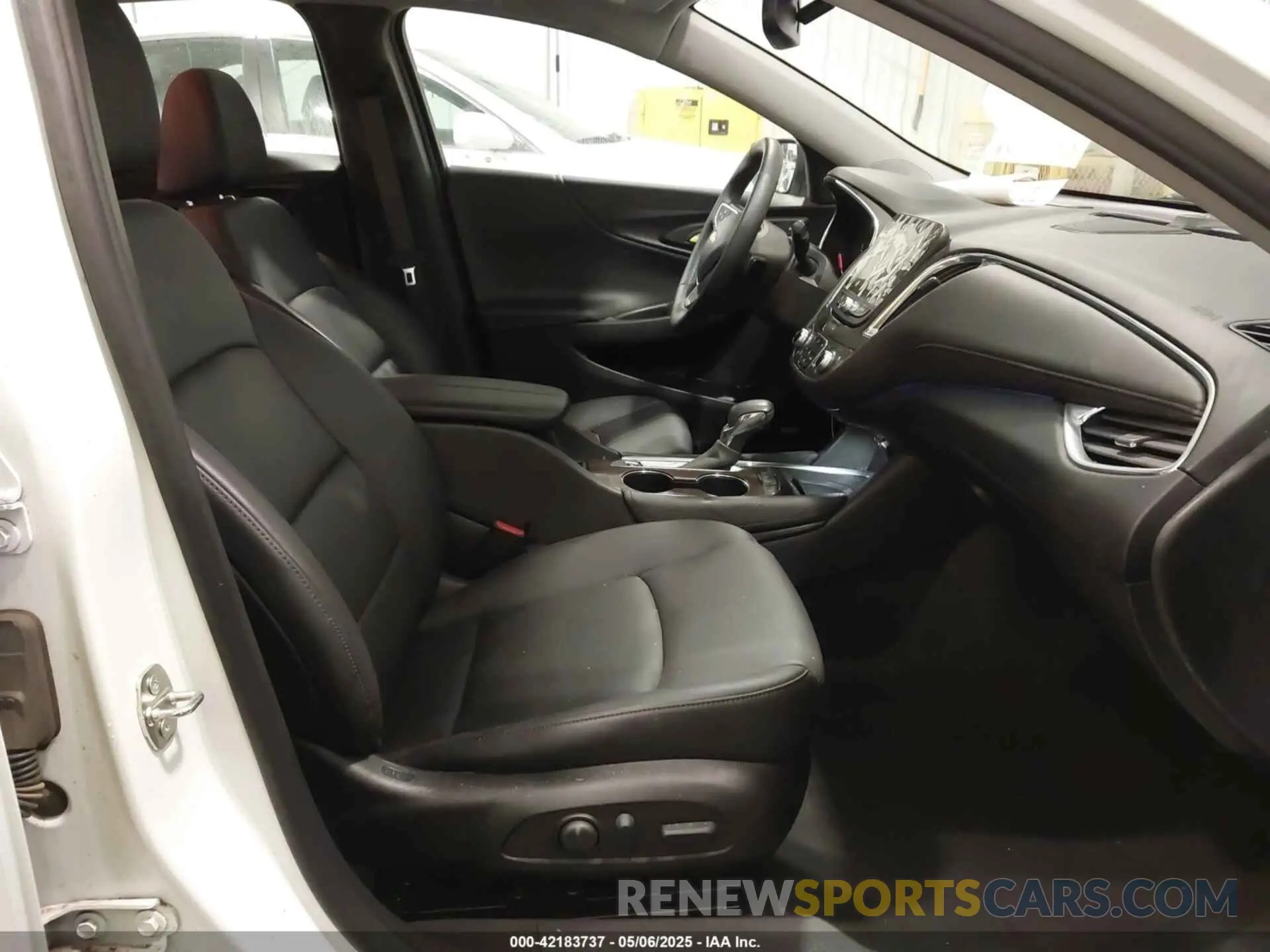 5 fotografías del automóvil dañado 1G1ZE5ST3PF129668 CHEVROLET MALIBU 2023