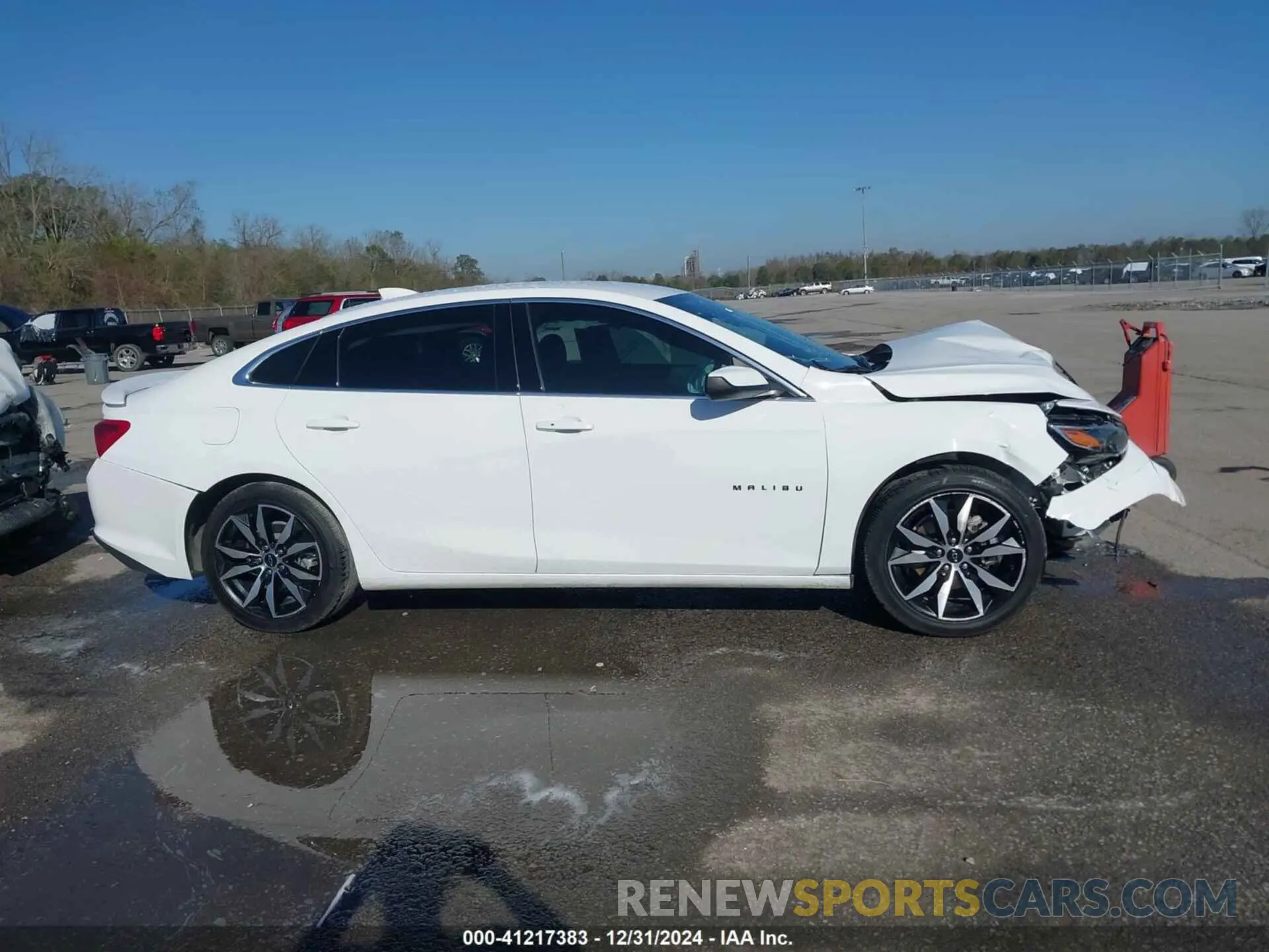 13 fotografías del automóvil dañado 1G1ZG5ST1PF251147 CHEVROLET MALIBU 2023