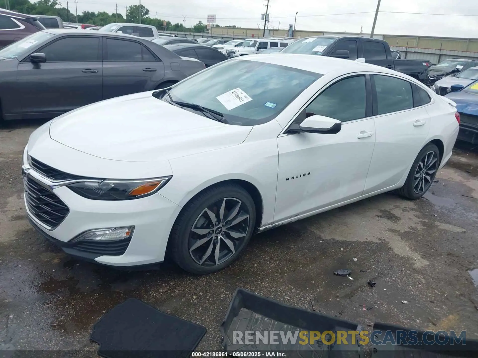 2 fotografías del automóvil dañado 1G1ZG5ST4PF120794 CHEVROLET MALIBU 2023
