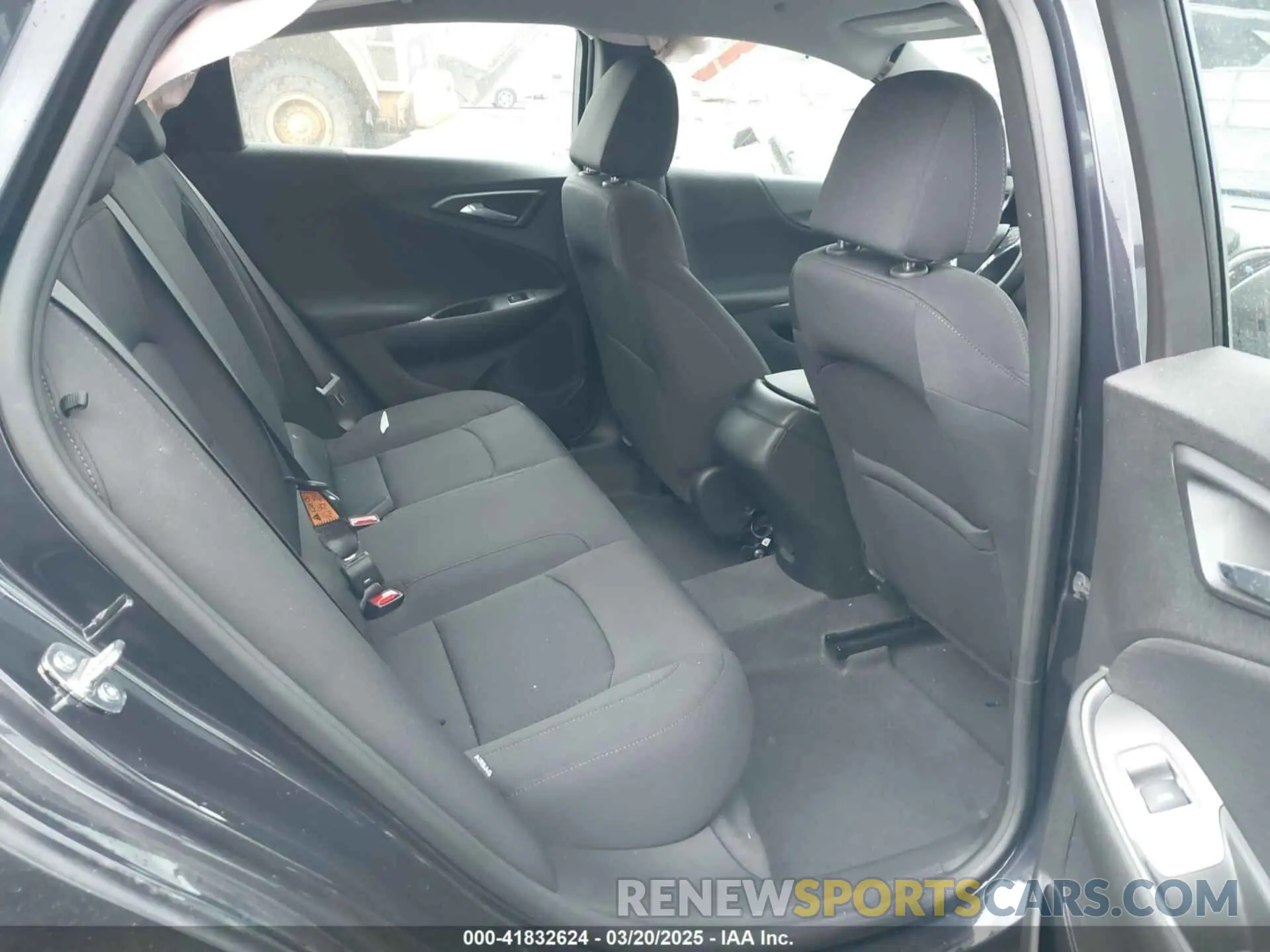 8 fotografías del automóvil dañado 1G1ZG5ST7PF243392 CHEVROLET MALIBU 2023