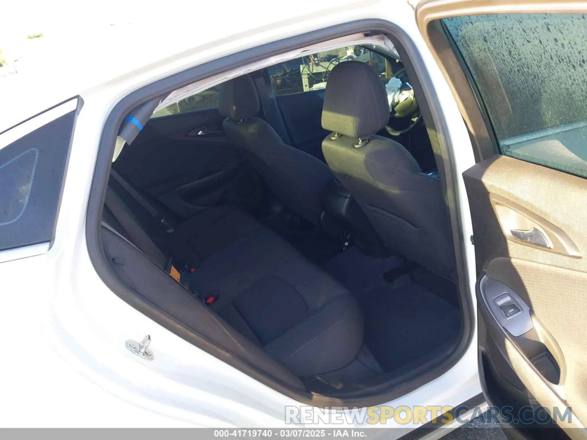 8 fotografías del automóvil dañado 1G1ZG5ST8PF230182 CHEVROLET MALIBU 2023